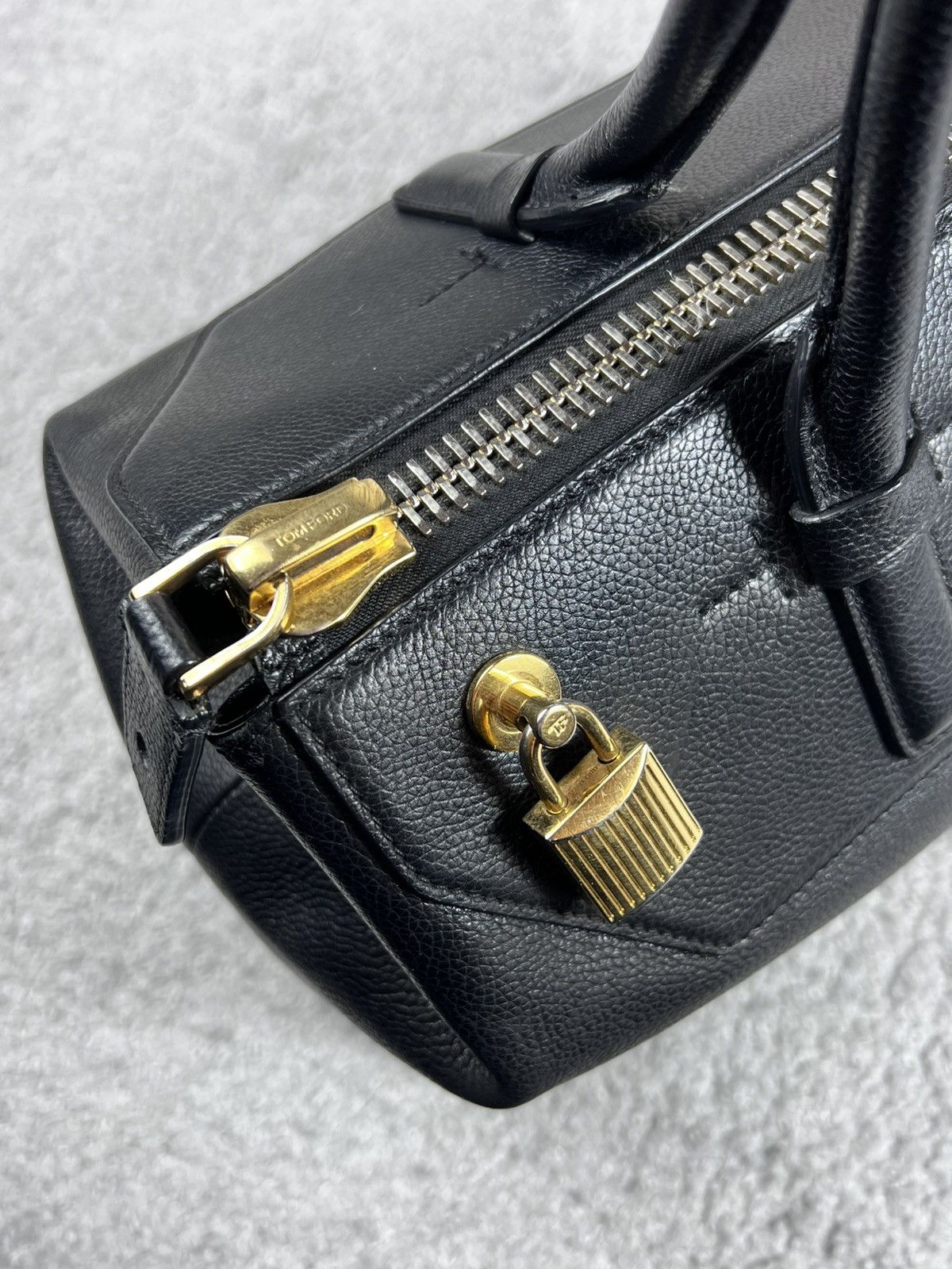 Tom Ford Tom Ford Padlock Black Leather Bag Size ONE SIZE - 10 Thumbnail