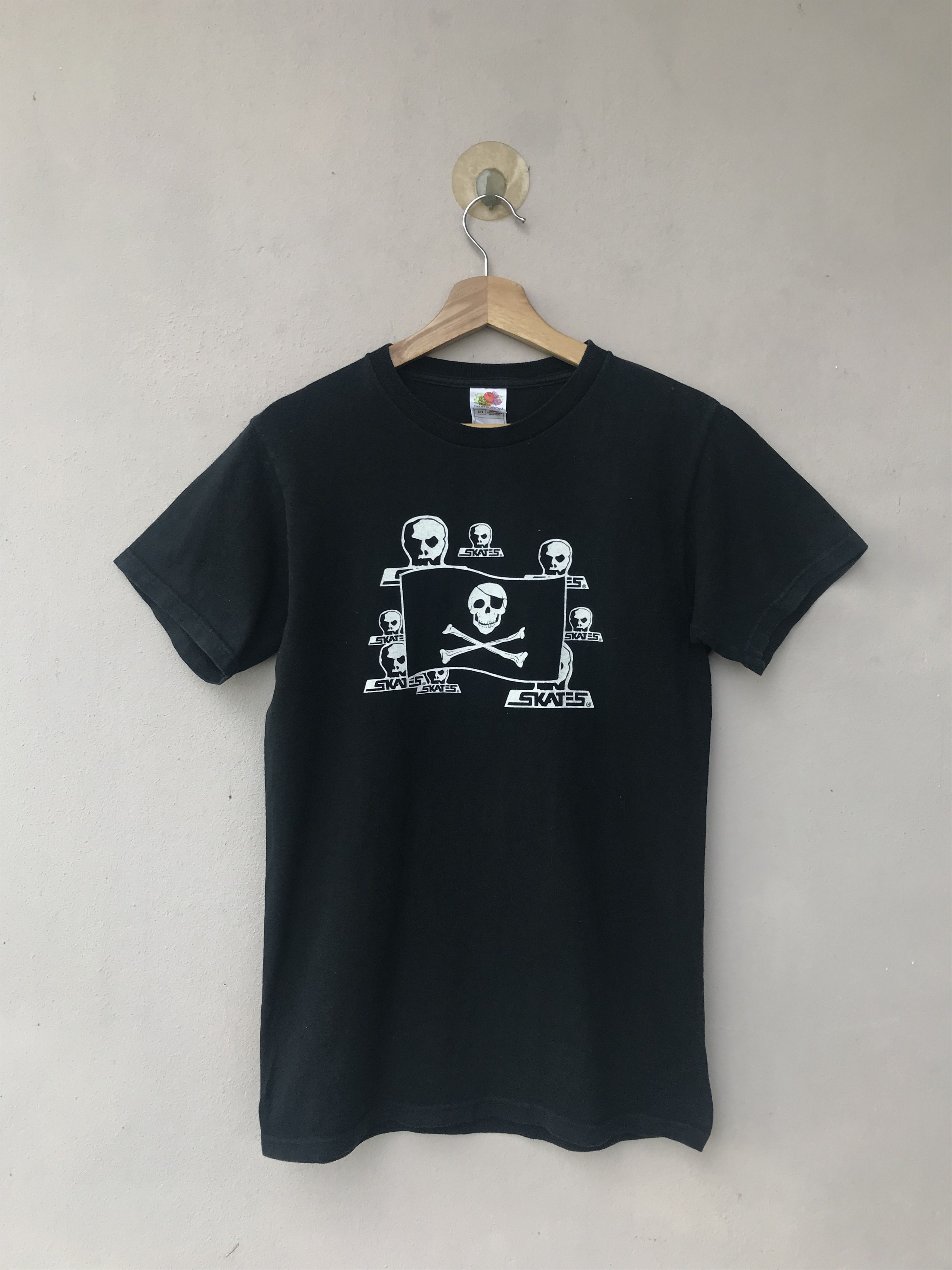 Vintage Vintage Skull Skates Tee pushead Shrasher Size US S / EU 44-46 / 1 - 1 Thumbnail