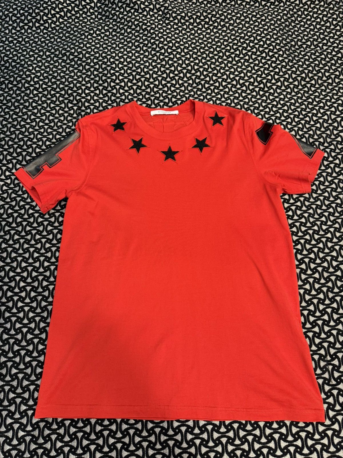 Givenchy Givenchy Stars Tee Size US M / EU 48-50 / 2 - 1 Thumbnail