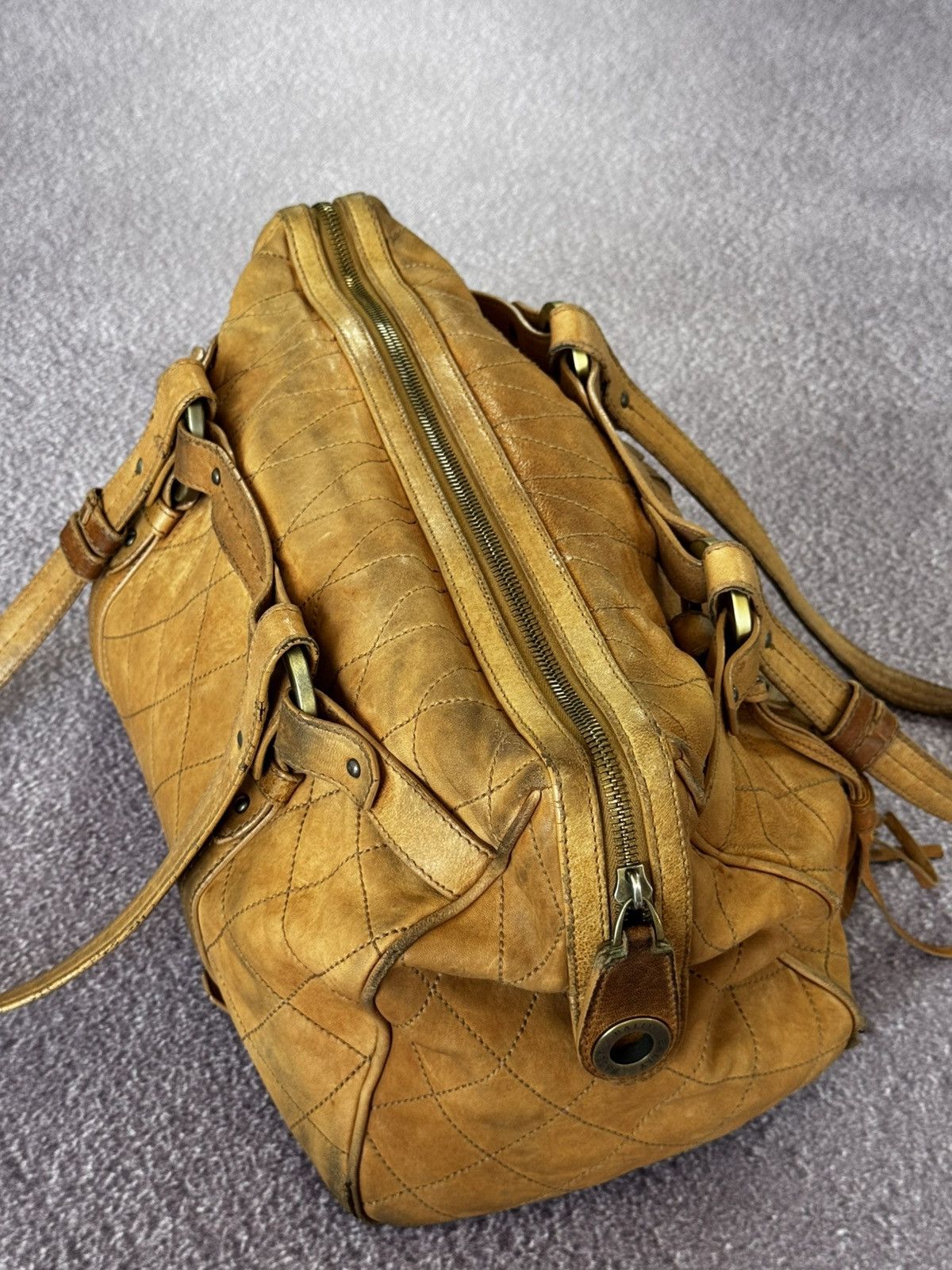 Bally Bally Leather Faded Luxury Designer Y2K Handle Bag Size ONE SIZE - 9 Thumbnail