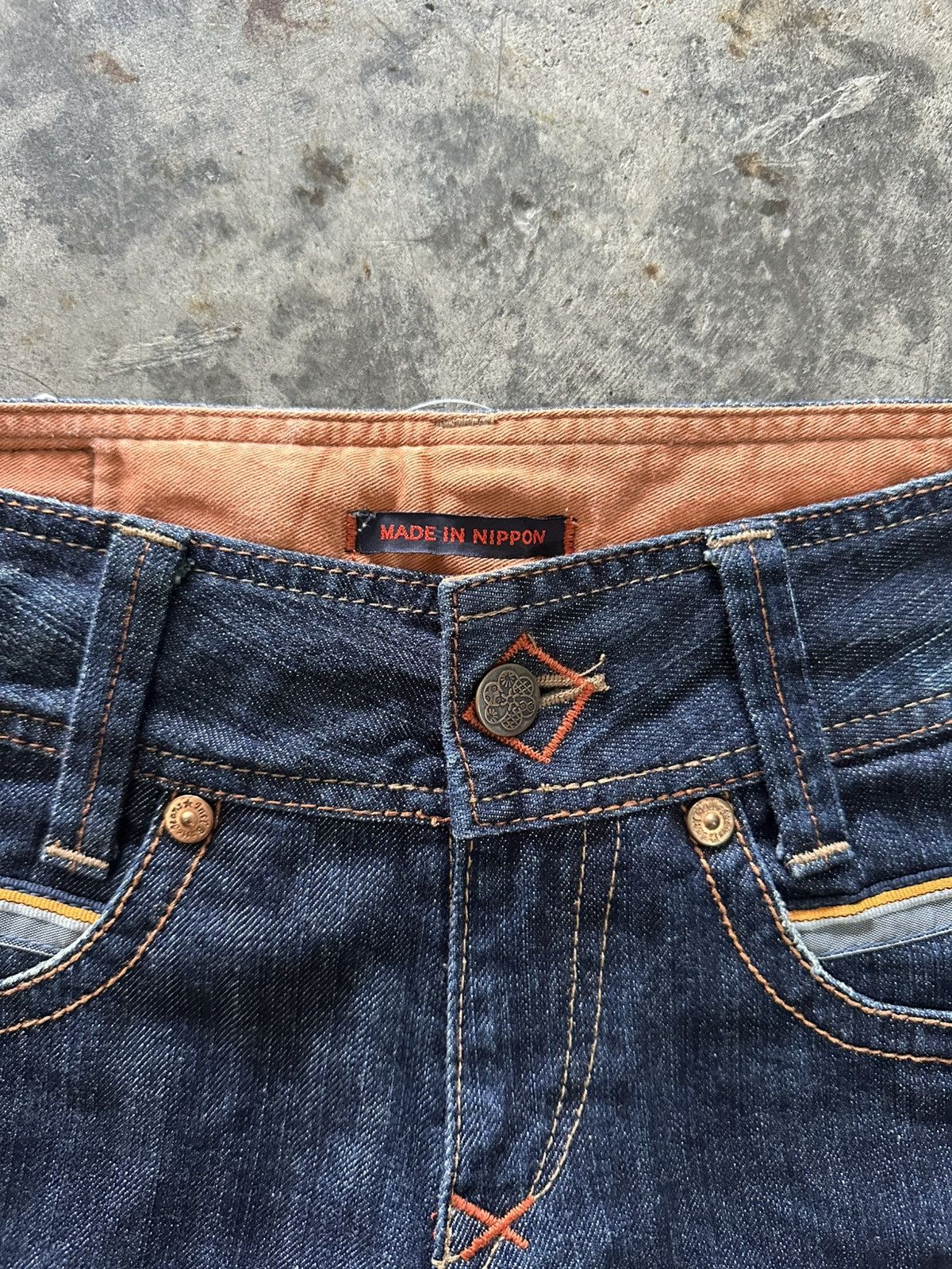 Le Grande Bleu (L.G.B.) ET Boite Flare Jeans Size 29" - 5 Thumbnail