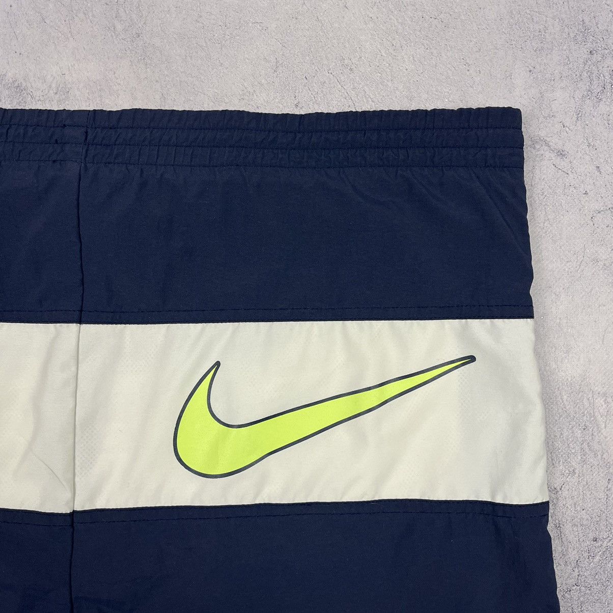 Nike Vintage Nike big swoosh surf y2k shorts 90’s Size US 34 / EU 50 - 2 Thumbnail