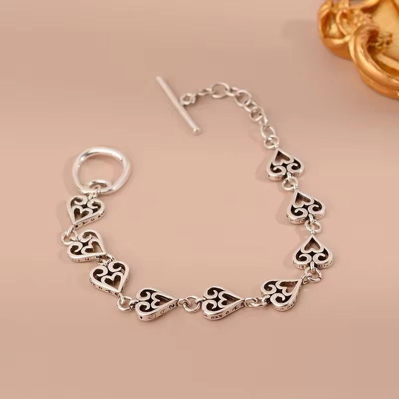 Jewelry Love Heart Chain Bracelet Size ONE SIZE - 2 Thumbnail
