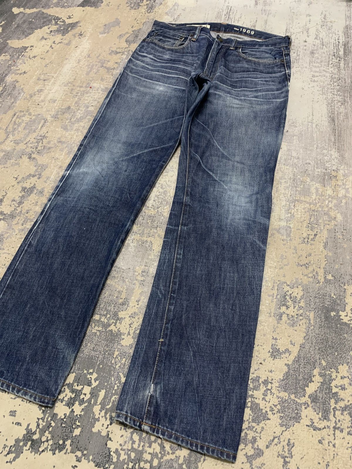 Japanese Brand Gap 1969 Vintage Distressed Dark Indigo Straight Denim Size US 33 - 5 Thumbnail