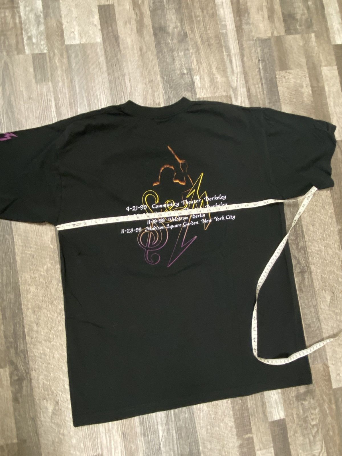 Metallica Vintage 1999 Metallica Giant S&M Tour Band Tee T shirt Grail Size US XL / EU 56 / 4 - 9 Thumbnail