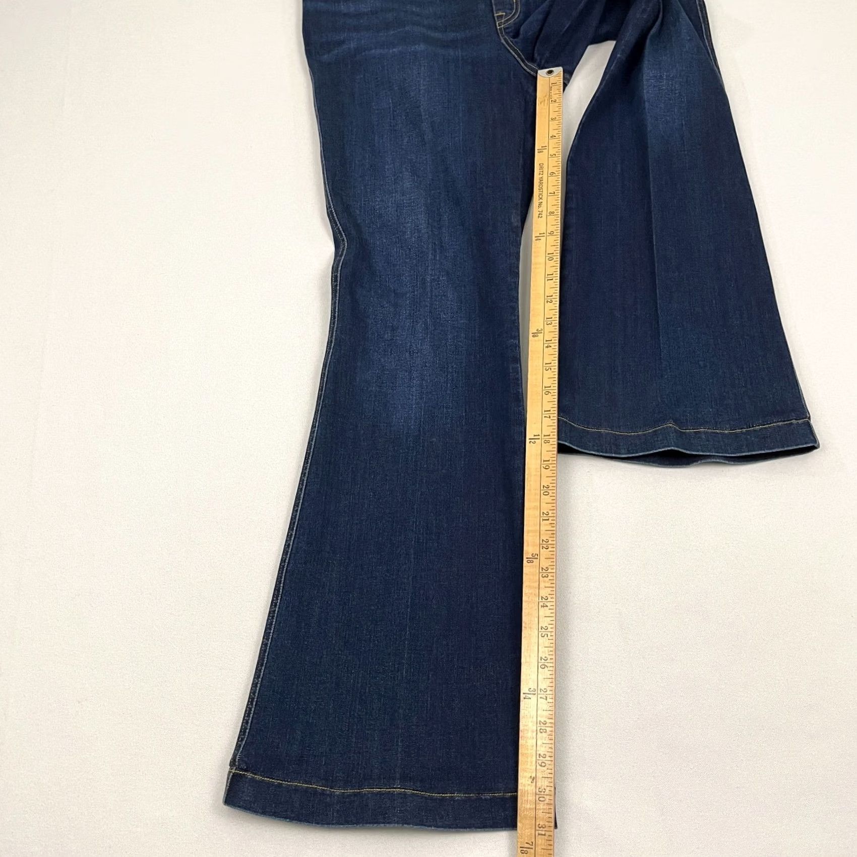 Spanx VINTAGE Spanx Flare Jeans Womens XL W34 I31 Midnight Blue Denim Stretch High Rise Casual Size 40" / US 18 - 5 Thumbnail