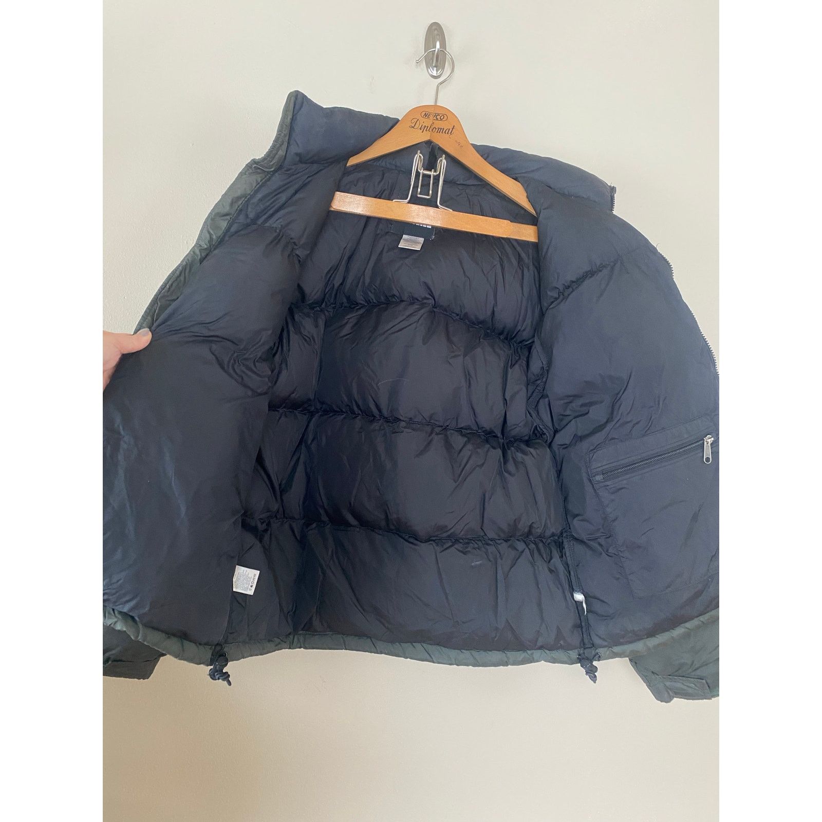 The North Face The North Face TNF 700 Nuptse Black Green Down Puffer M Size US M / EU 48-50 / 2 - 10 Thumbnail