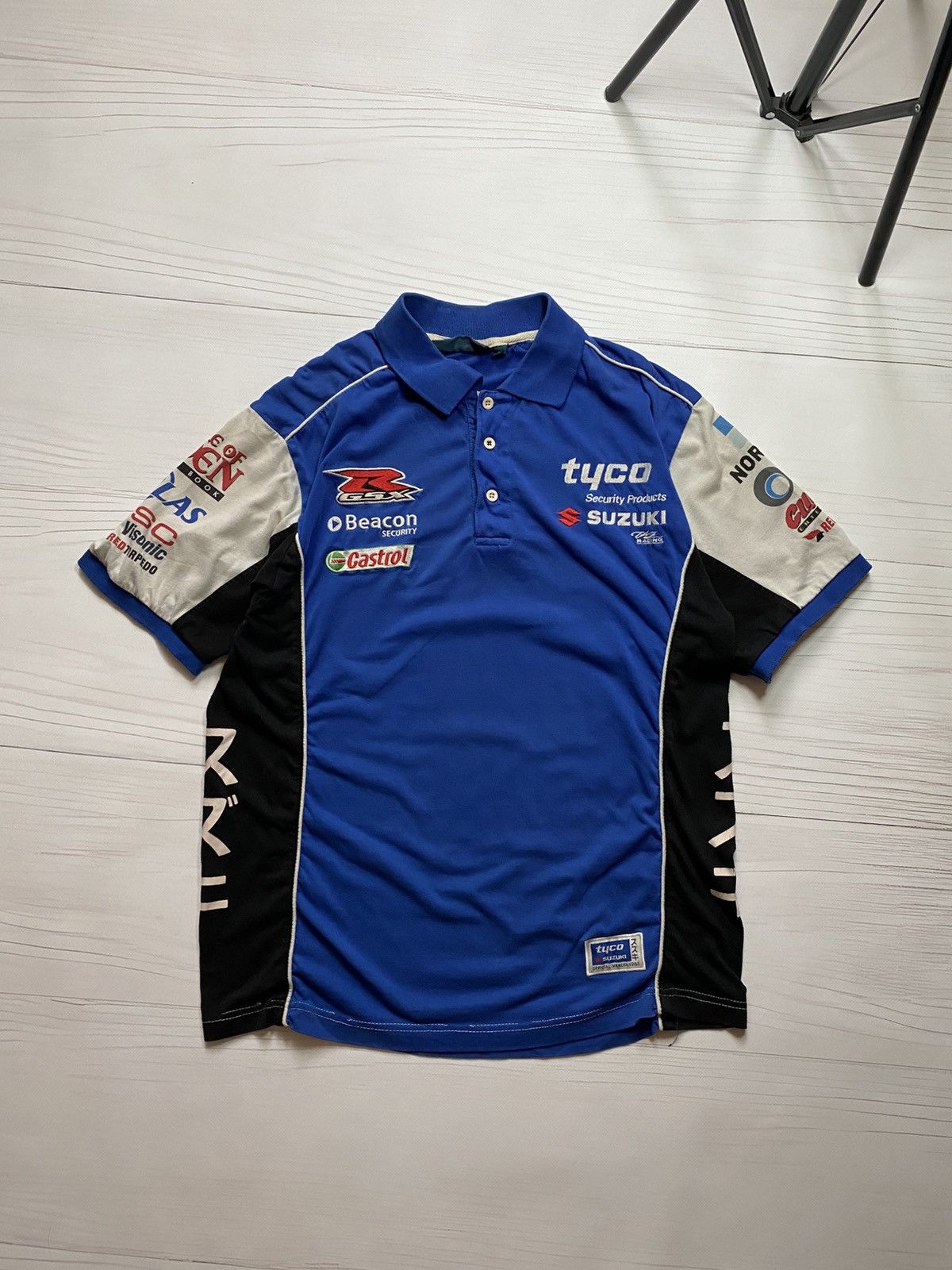 Vintage Vintage Suzuki moto racing tyco castrol polo t shirt jersey Size US M / EU 48-50 / 2 - 1 Thumbnail