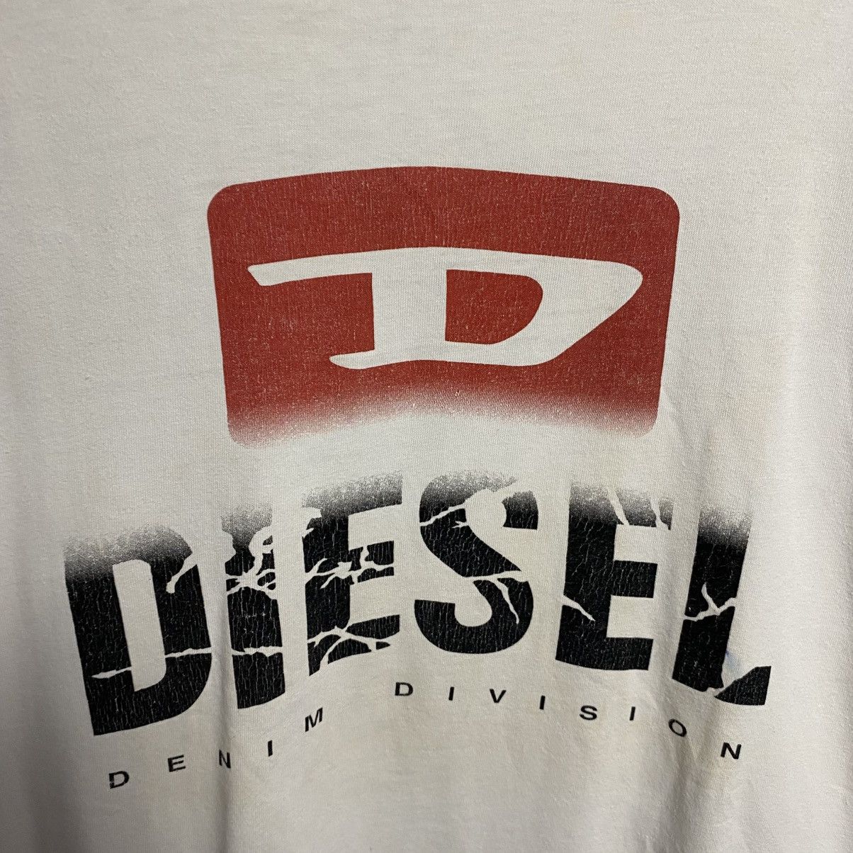 Diesel Vintage Diesel Big Graphic Logo 90’s USA opium y2k tee Size US XXL / EU 58 / 5 - 3 Thumbnail