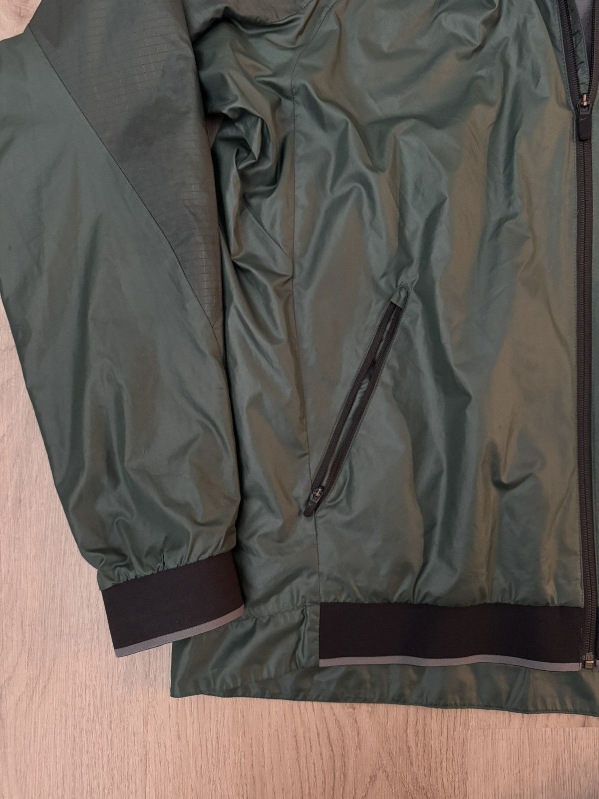 Nike Pine Green Nike Wind Breaker Size US L / EU 52-54 / 3 - 4 Thumbnail