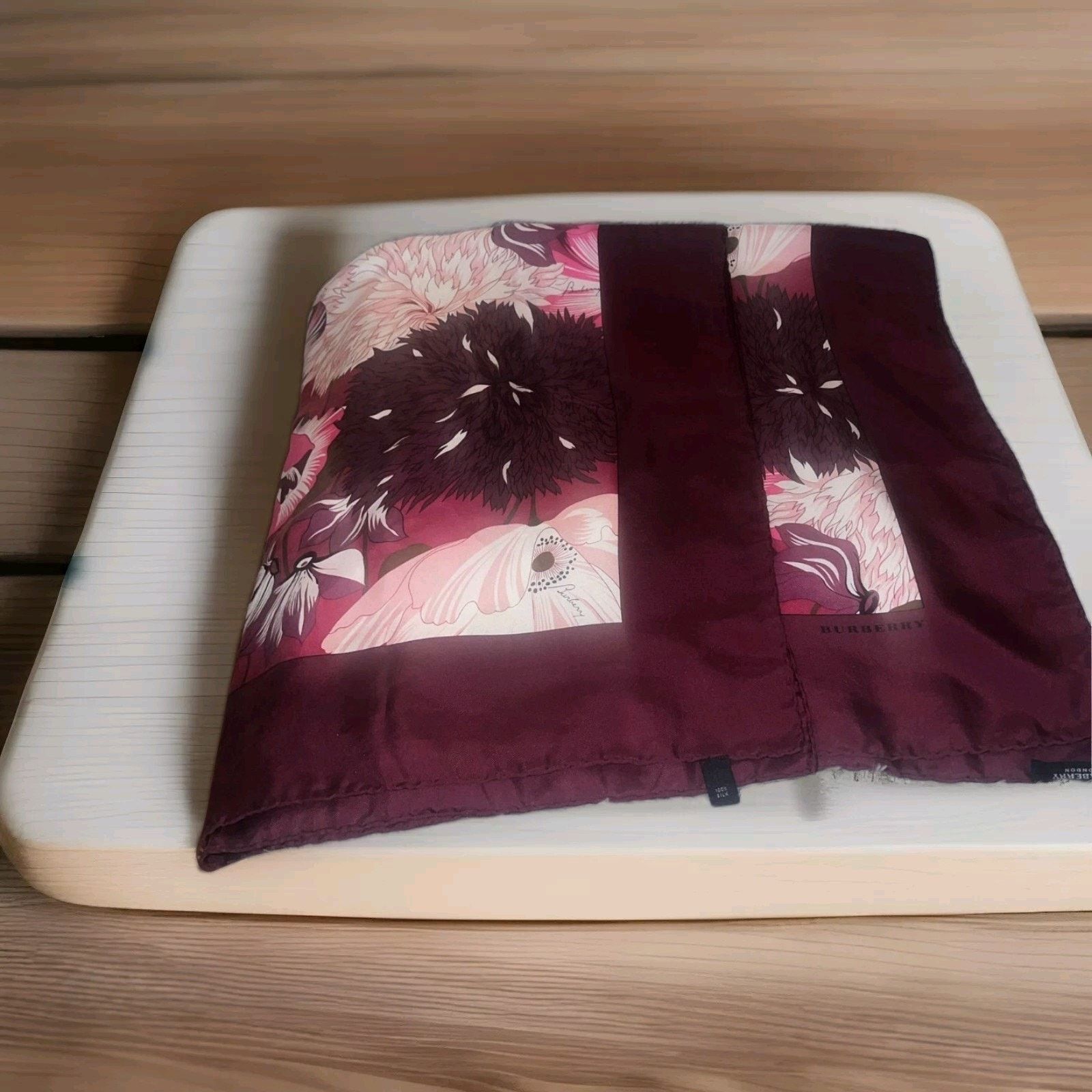 Burberry Burberry London Silk Scarf Women made in italy rare Size ONE SIZE - 2 Thumbnail
