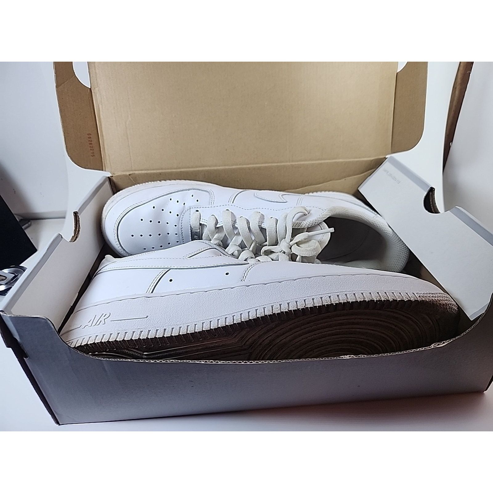 Nike Nike Mens Air Force 1 07 CW2288-111 Sneakers Size 11 W/box Size US 11 / EU 44 - 6 Thumbnail