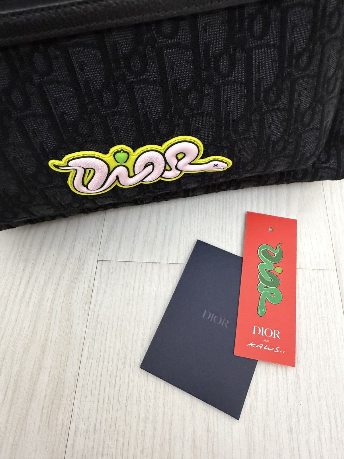 Dior × Kaws Dior X KAWS Rider 2.0 Zipped Backpack Black Size ONE SIZE - 14 Thumbnail