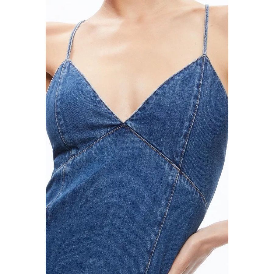 Alice + Olivia Alice + Olivia Julietta Denim Midi Dress blue jean size 2 Size XS / US 0-2 / IT 36-38 - 4 Thumbnail