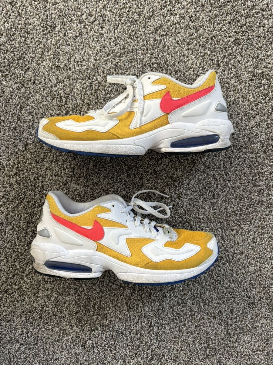 Nike Nike Air Max Size US 11 / EU 44 - 2 Thumbnail
