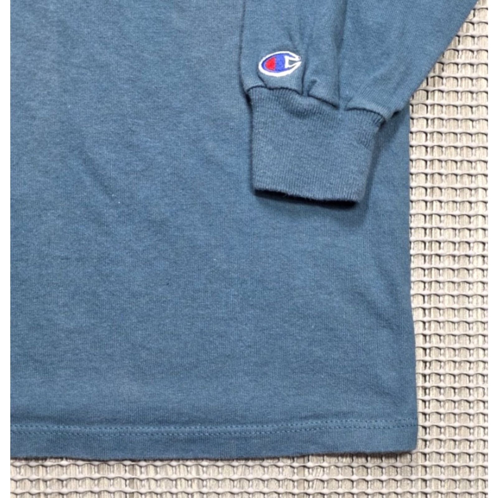 Champion VINTAGE Champion Shirt Long Sleeve M Blue Logo Hooded 80s 90s Distressed Sports Mens Size US M / EU 48-50 / 2 - 4 Thumbnail