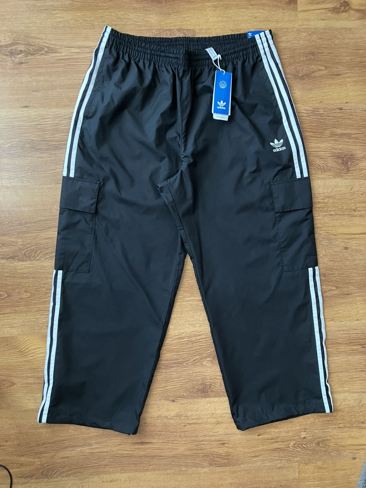 Adidas Black Adidas Original Cargo Jogger Pants Sportswear Size XL Size US 38 / EU 54 - 13 Thumbnail