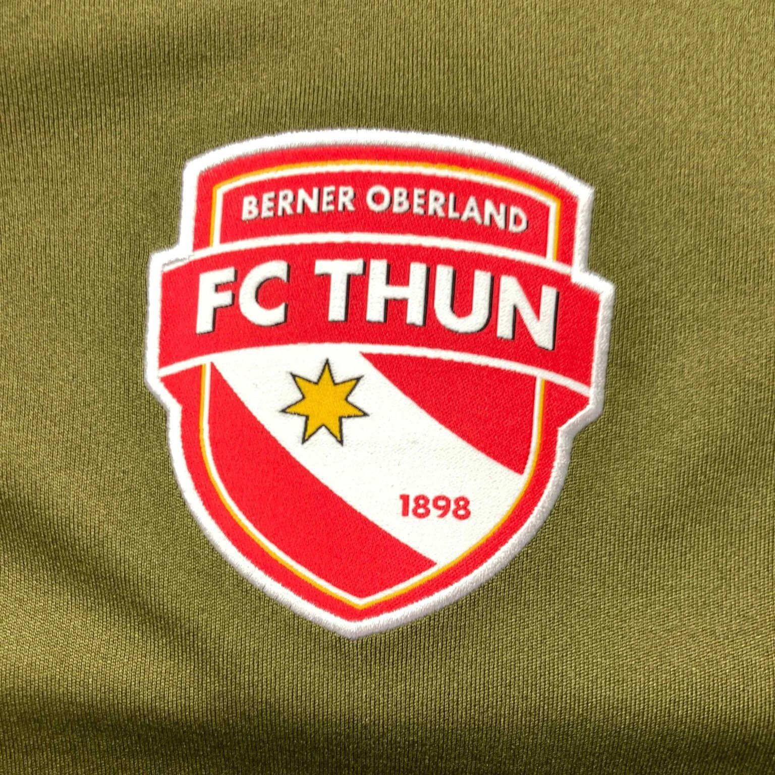 Macron FC Thun 2020-21 Macron Kyeremateng football jersey size XL Size US XL / EU 56 / 4 - 5 Thumbnail