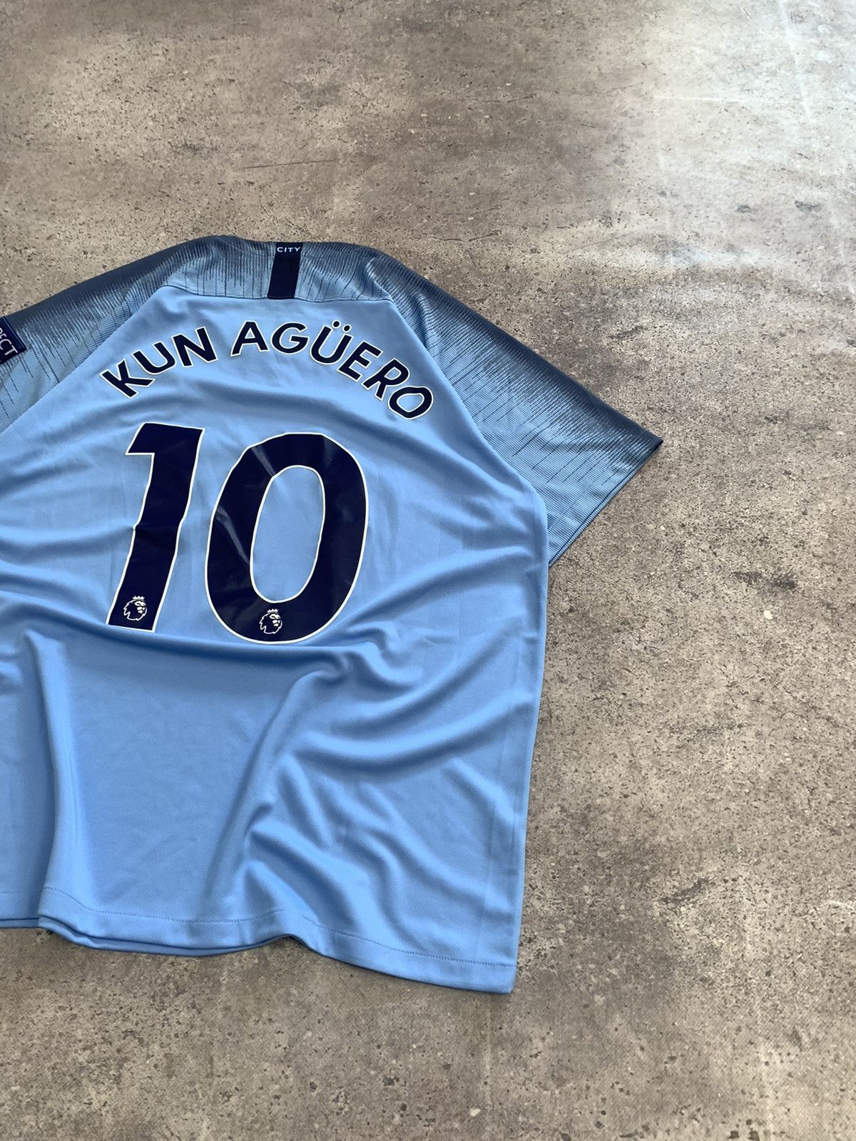 Nike × Vintage Vintage Nike Manchester City Kun Aguero 2018 blockcore Size US XL / EU 56 / 4 - 19 Thumbnail