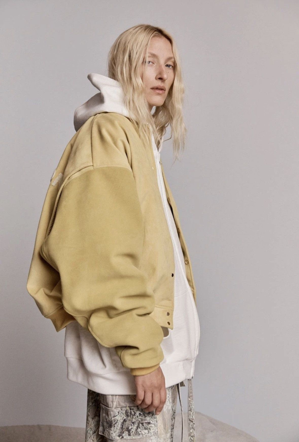 Fear of God Fear of God 6th Collection Suede Bomber "Winnie the Pooh" M Size US M / EU 48-50 / 2 - 11 Thumbnail