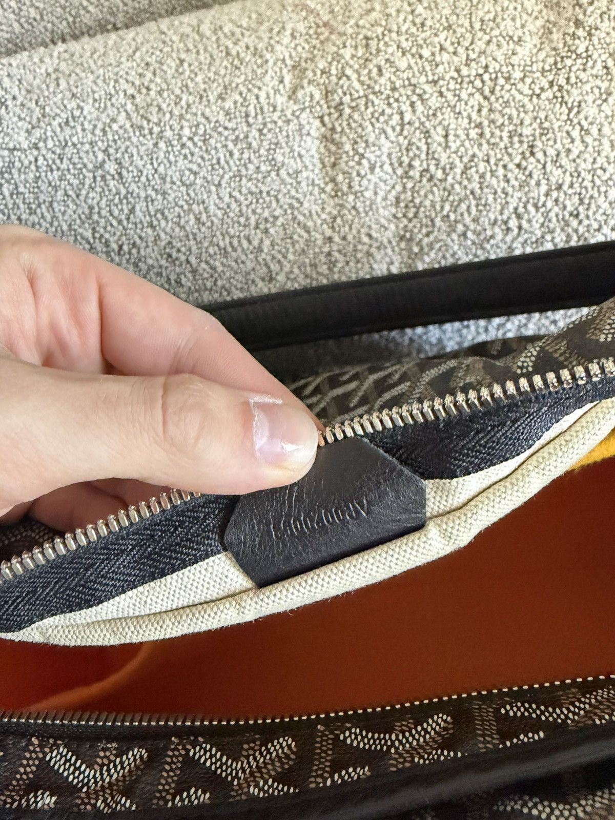 Goyard Goyard Hobo Fidji Zip Closure Bag (Black) Size ONE SIZE - 20 Thumbnail