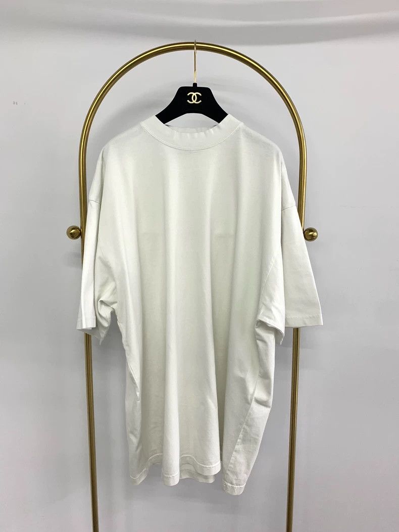Balenciaga Balenciaga White Rhinestone Letter Logo Short Sleeve T-Shi Size US L / EU 52-54 / 3 - 1 Thumbnail