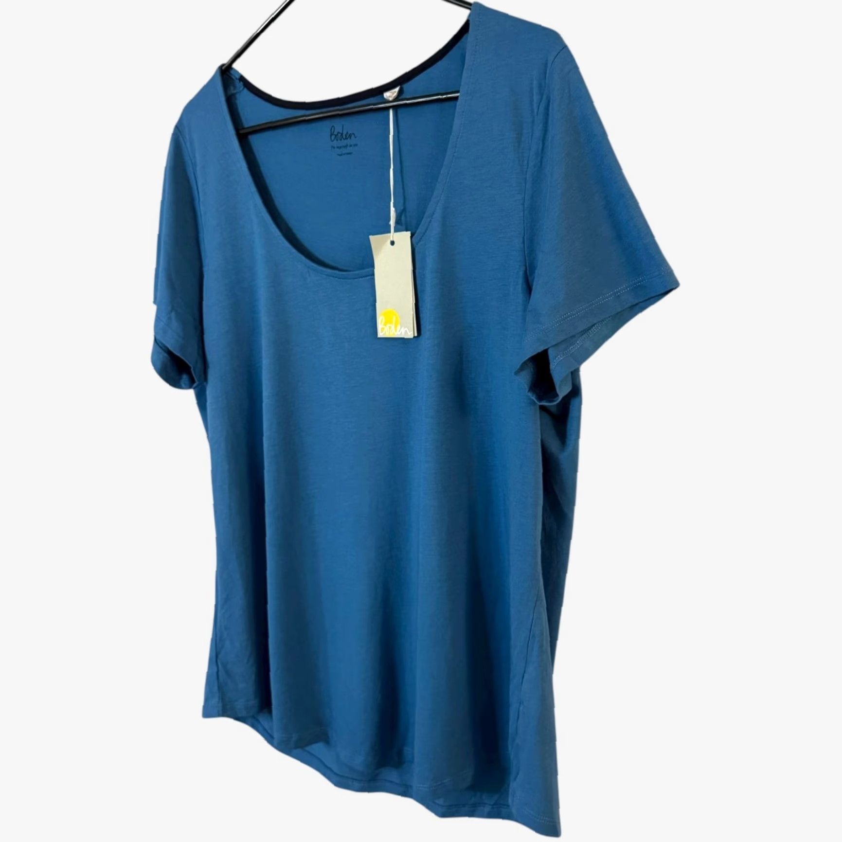 Boden VINTAGE? Wait: Boden Supersoft Scoop-Neck Short-Sleeve T-Shirt Blue Womens Size 16-18 New Size XXL / US 16-18 / IT 52-54 - 2 Thumbnail