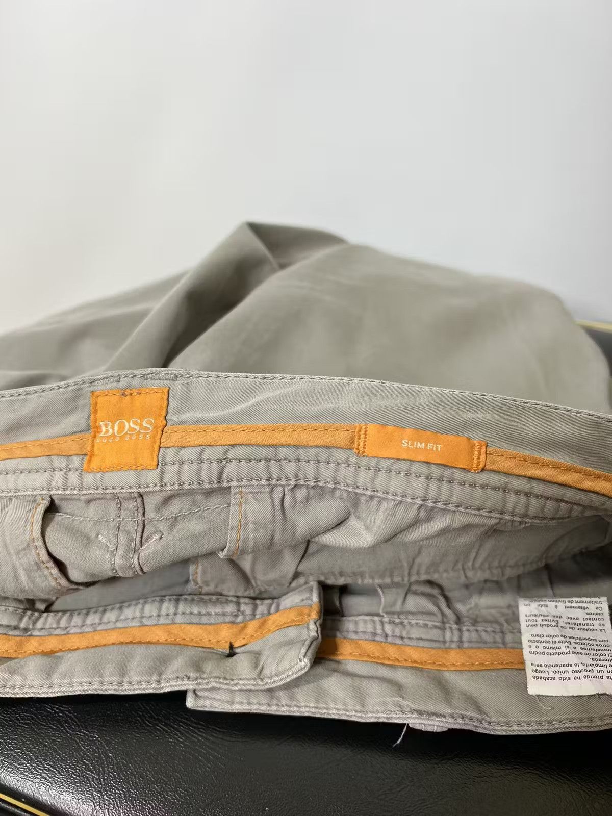 Designer × Hugo Boss Hugo Boss chinos pants Size US 30 / EU 46 - 3 Thumbnail