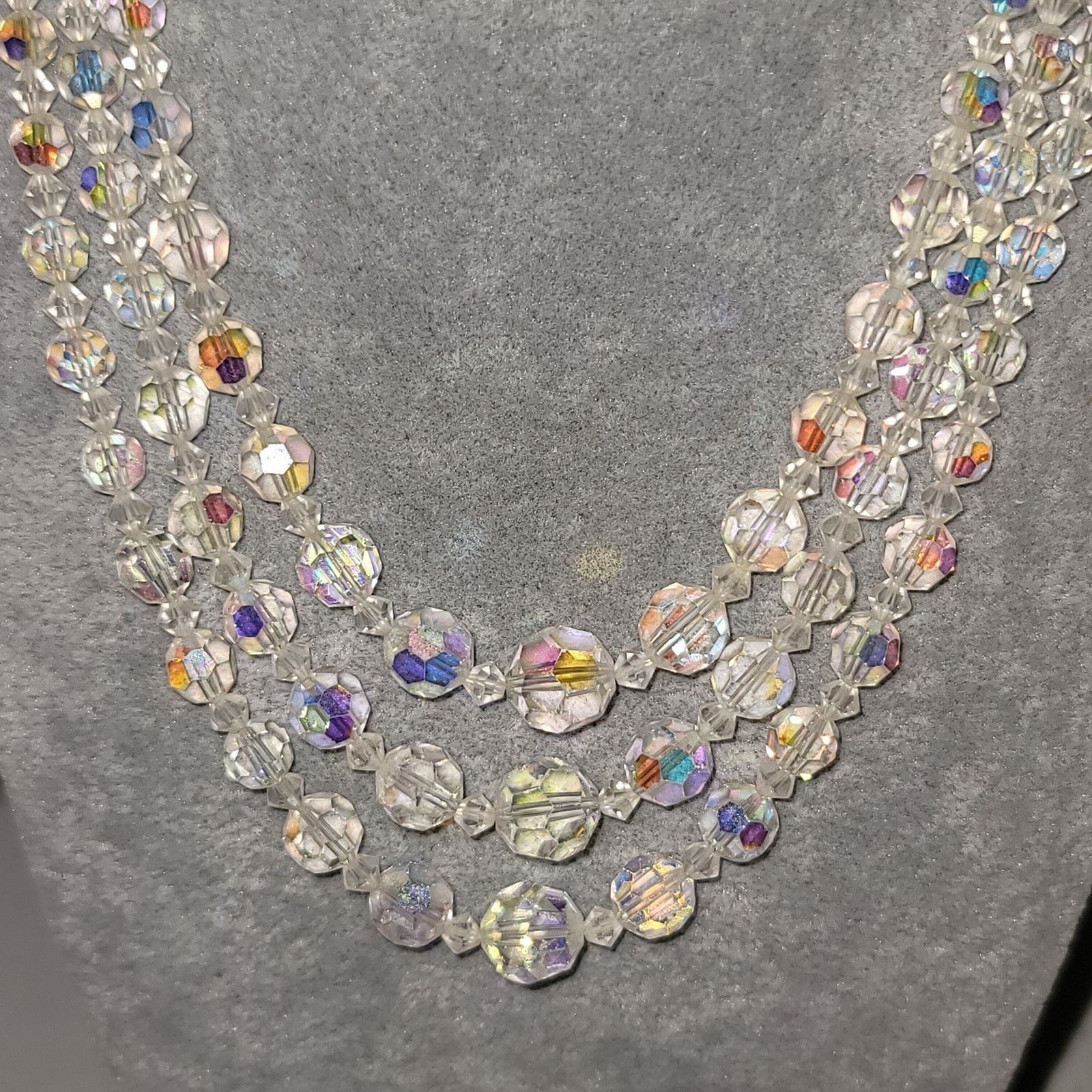 Vintage VTG c1950s 18" 3-Strand Iridescent Aurora Borealis Necklace Size ONE SIZE - 2 Thumbnail