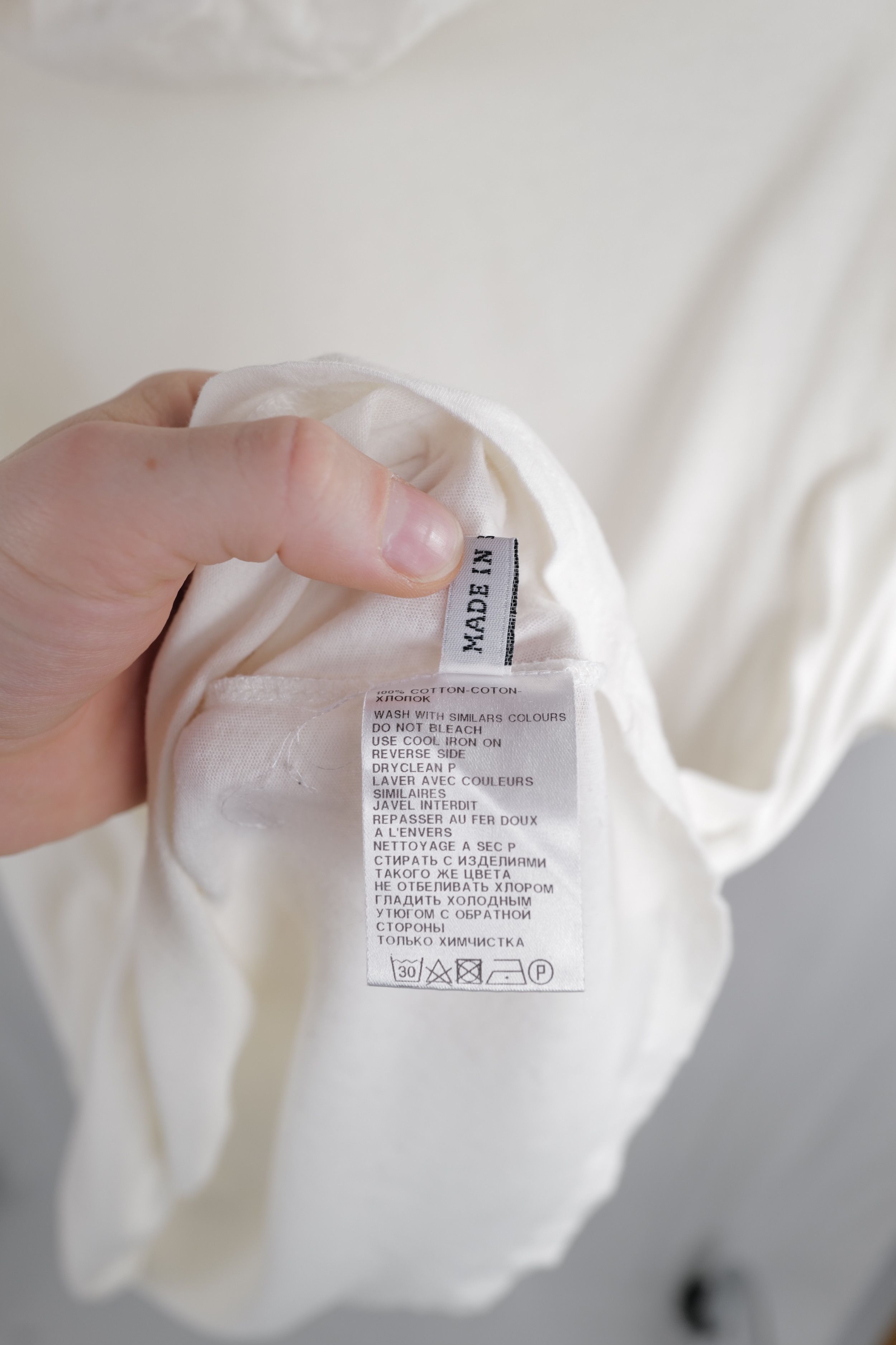 Ann Demeulemeester Ann Demeulemeester t-shirt with neck detail Size US XS / EU 42 / 0 - 18 Thumbnail
