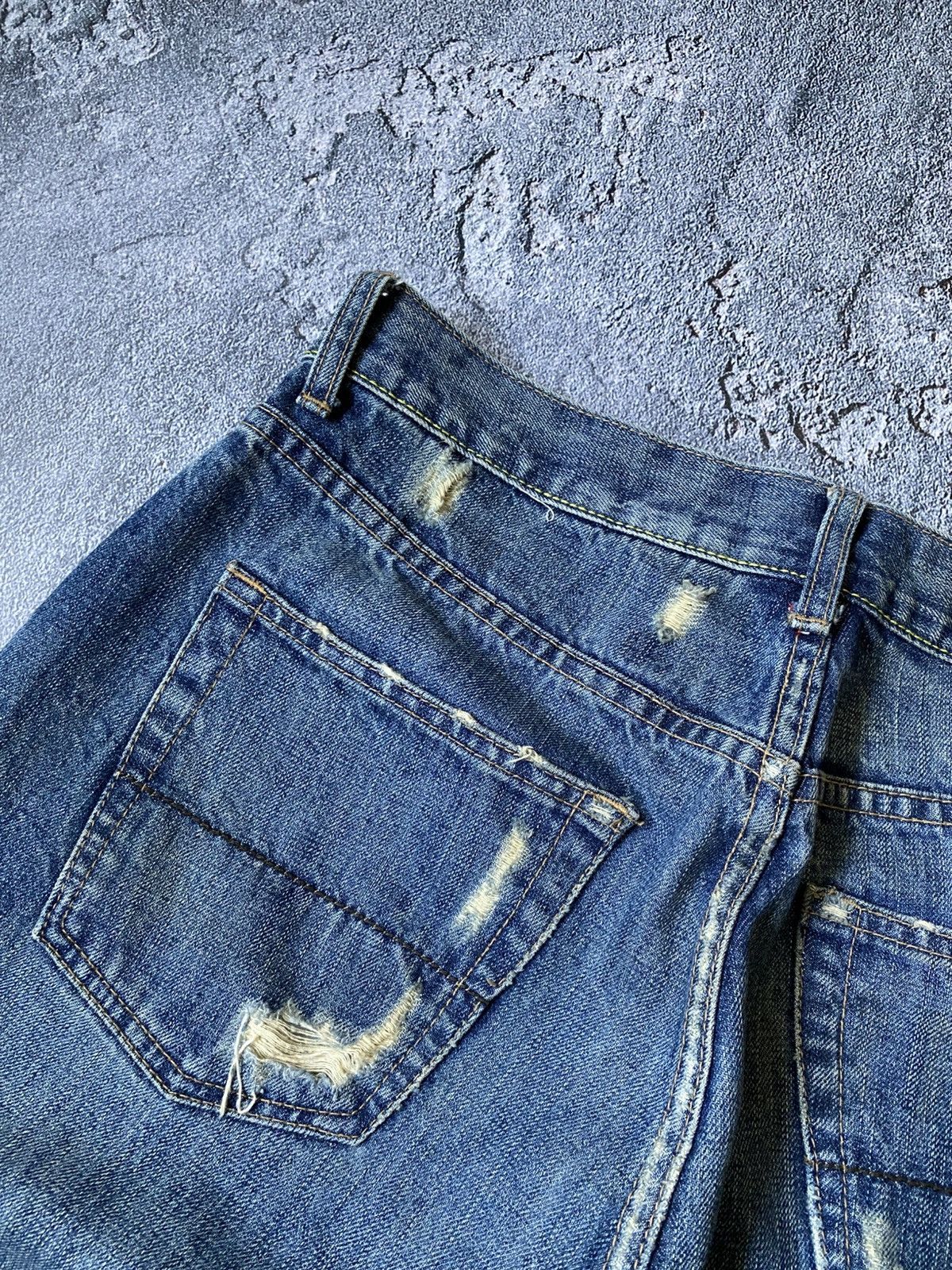 20471120 × Abercrombie & Fitch × Hysteric Glamour Abercrombie fitch distressed boot cut logo ripped jeans wide Size US 32 / EU 48 - 6 Thumbnail