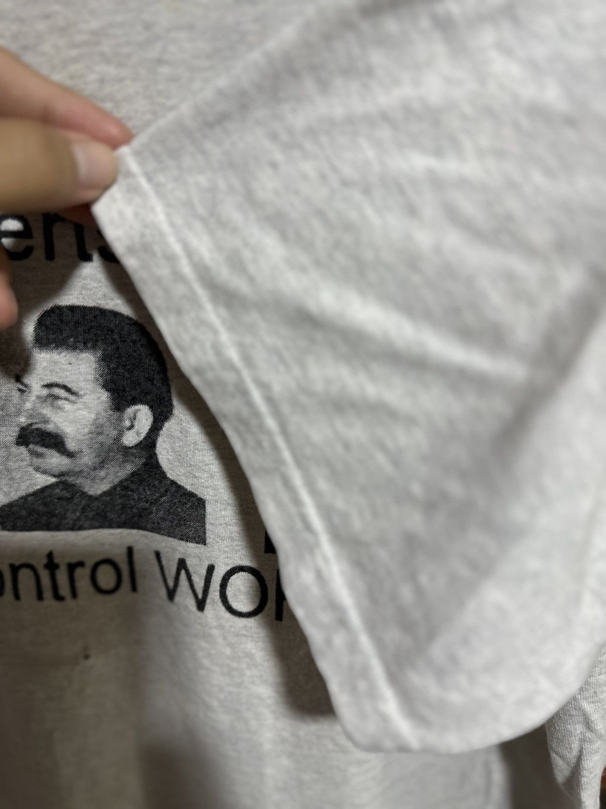 Gildan × Vintage Vintage The Expert Agree Faded Tee Size US L / EU 52-54 / 3 - 4 Thumbnail