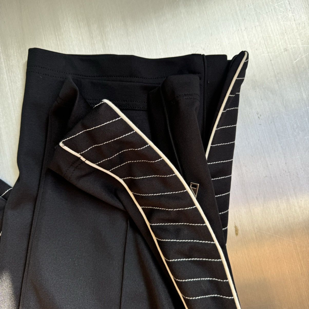 Valentino Valentino contrast stitched track pants size 50 Size US 32 / EU 48 - 4 Thumbnail