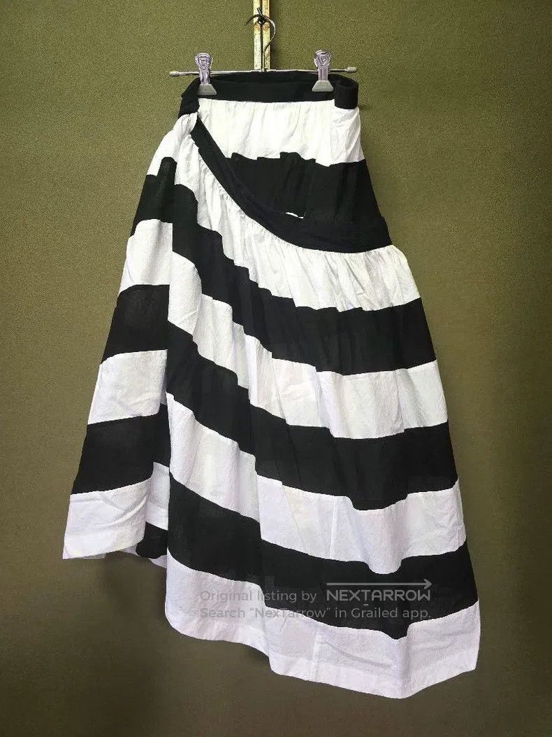 Junya Watanabe Junya Watanabe size S Black and White Striped Skirt Size 23" - 1 Thumbnail