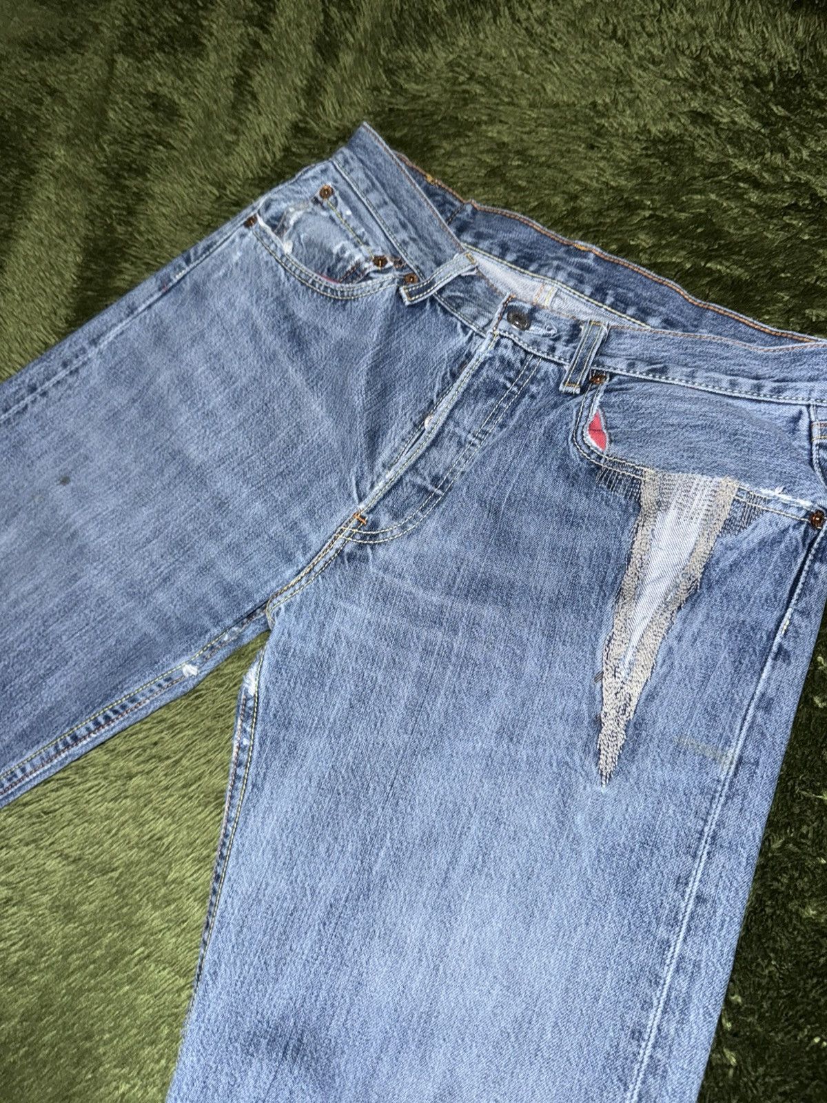 Levi's [W31/L34] Levis 501 Europe Repaired Vintage Wash Denim Pants Size US 31 - 2 Thumbnail