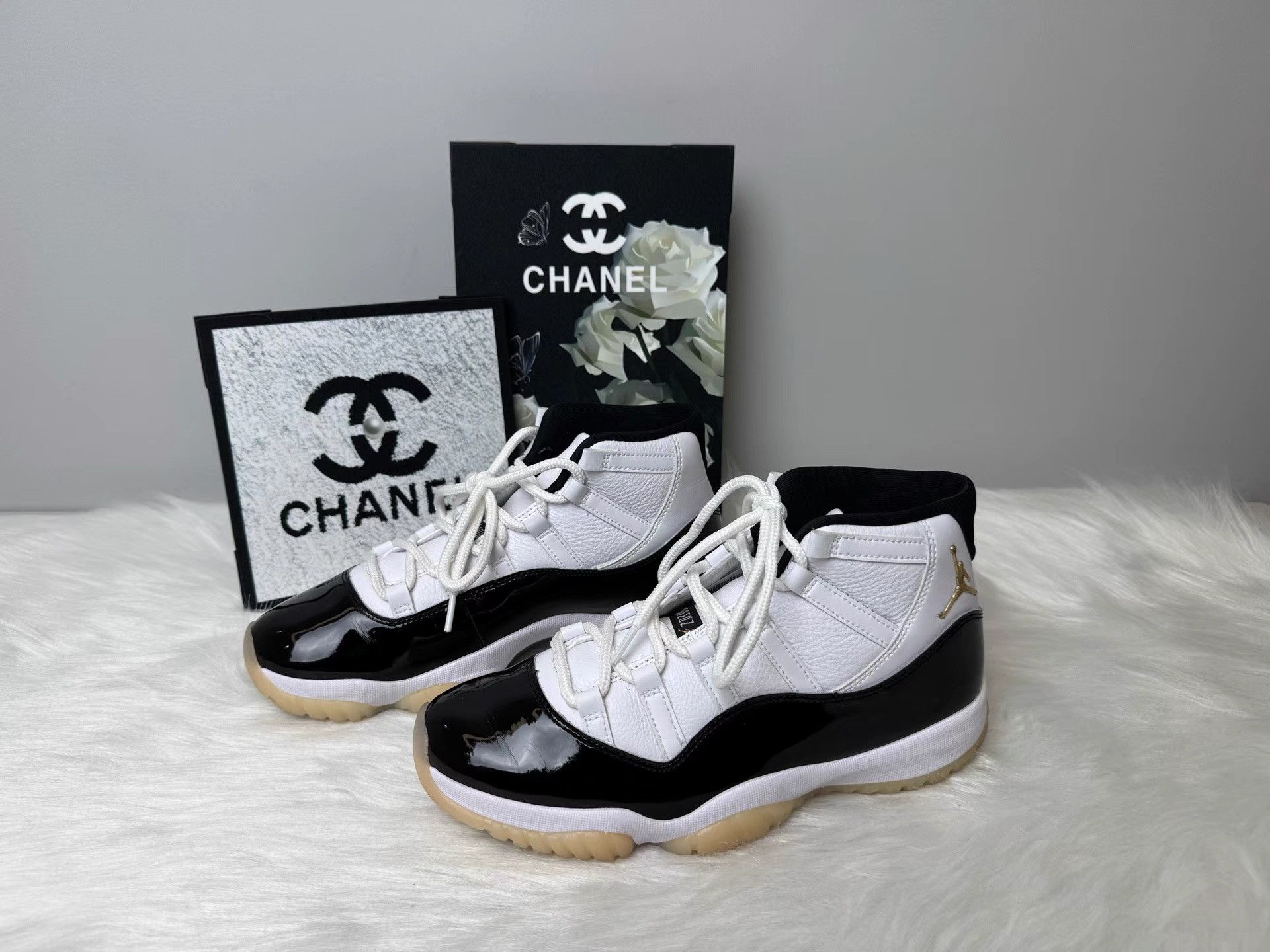 Nike Air Jordan 11 Gratitude DMP High-Top Retro K36 Size US 10 / EU 43 - 1 Thumbnail