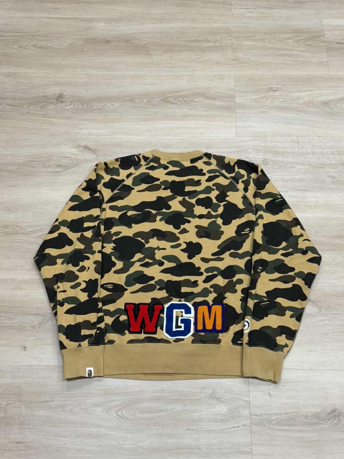 Bape Bape 1st Camo Shark Crewneck Sweatshirt Size US L / EU 52-54 / 3 - 8 Thumbnail