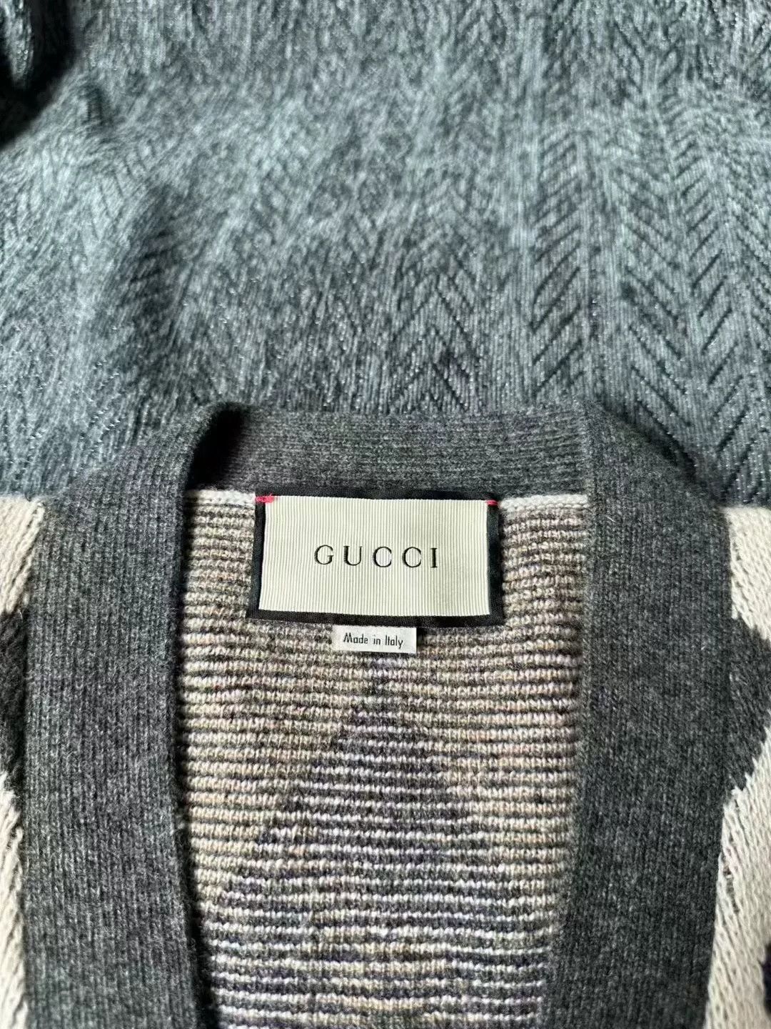 Gucci Gucci Pony Diamond Pattern Cardigan Size US S / EU 44-46 / 1 - 3 Thumbnail