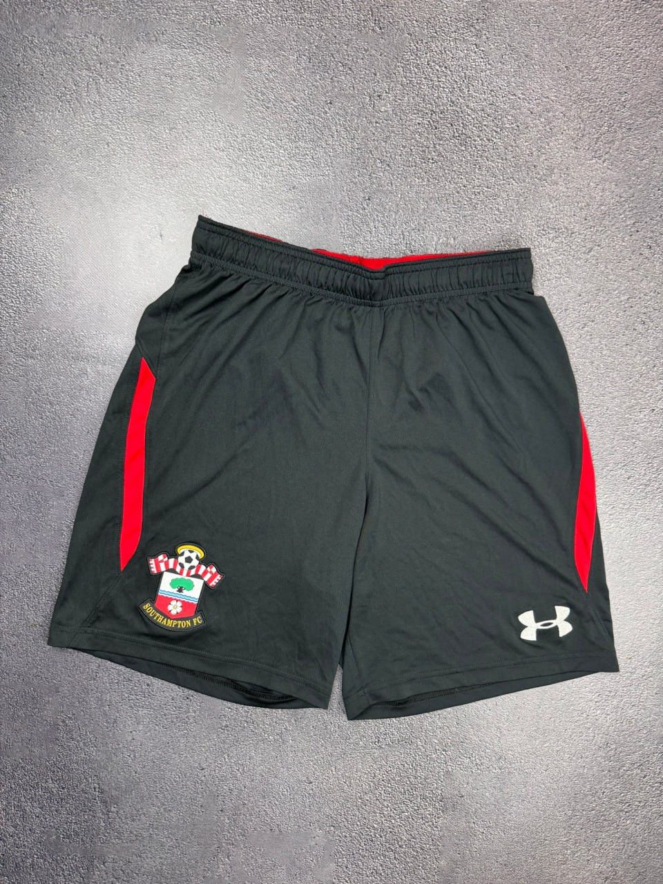 Under Armour southampton soccer football shorts Size US 30 / EU 46 - 1 Thumbnail