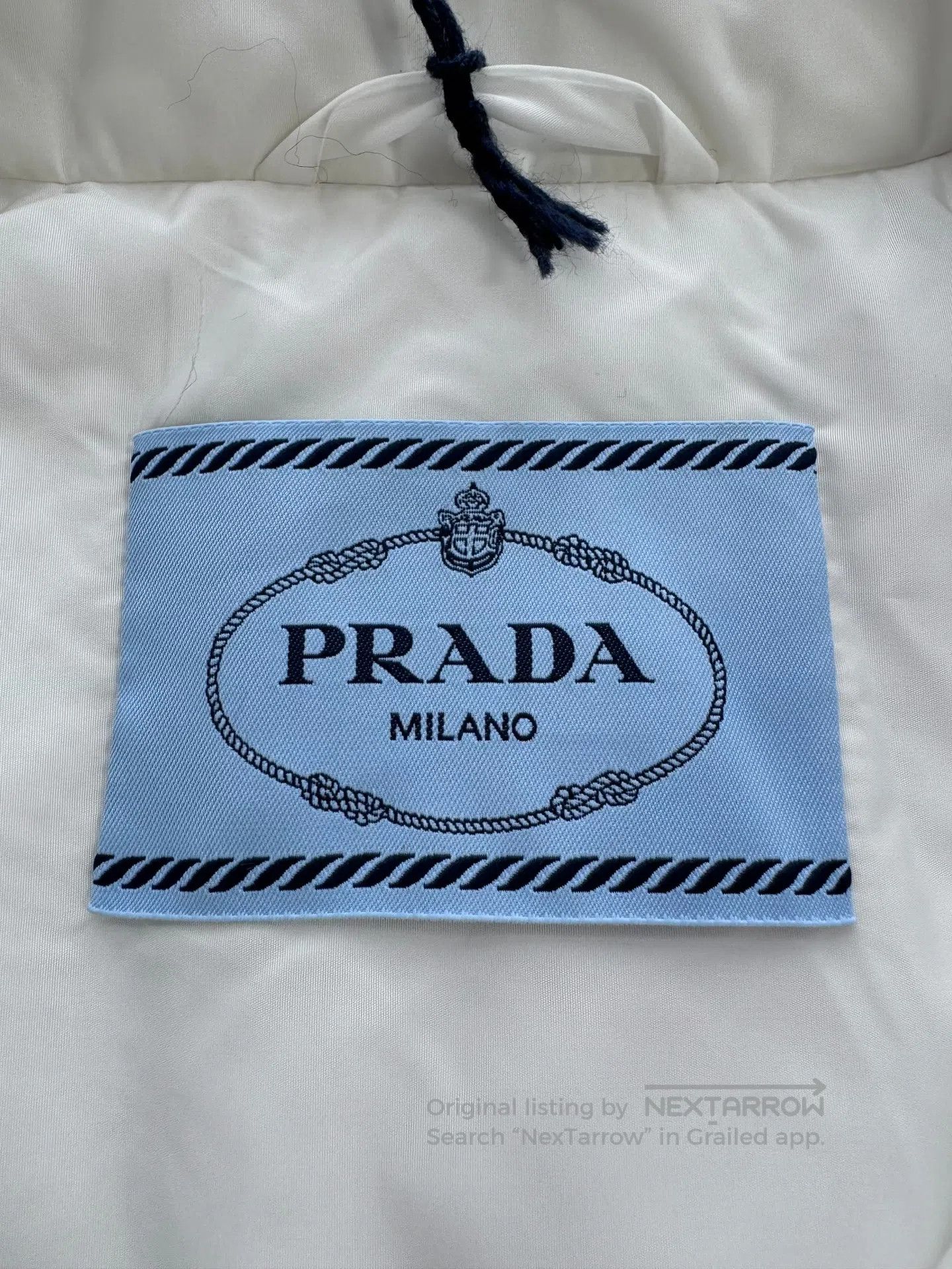 Prada Prada White Triangle Logo Nylon Padded Jacket| Size XS / US 0-2 / IT 36-38 - 5 Thumbnail