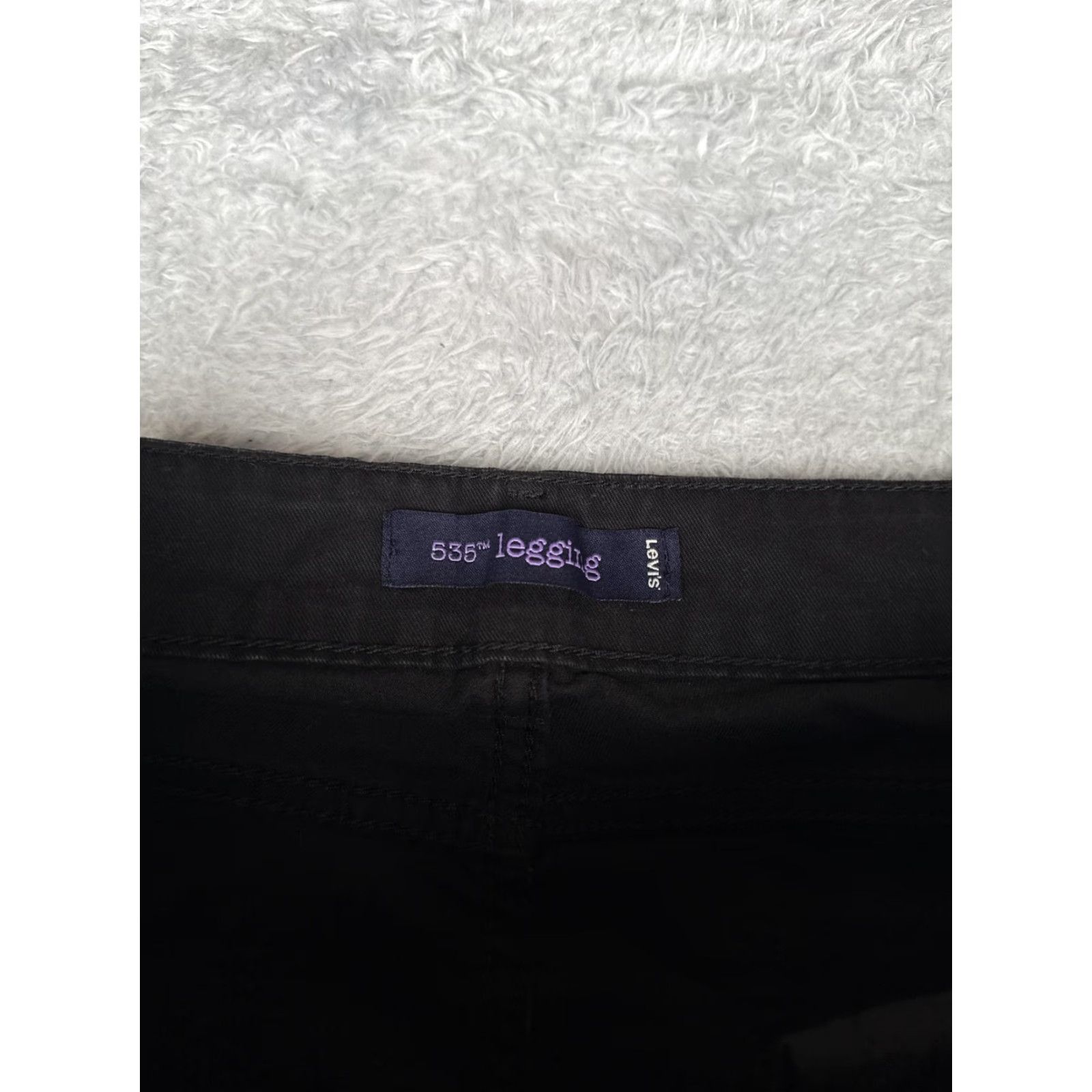 Levi's Levis 535 Legging Jeans Womens 28 Black Low Rise Stretch Denim Jegging 28x28 Size 28" / US 6 / IT 42 - 6 Thumbnail