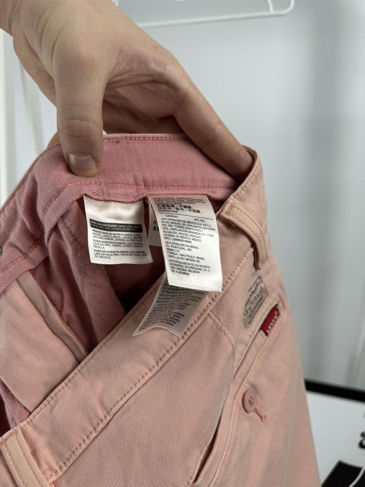Levi's Rare Levis Pink Pants Size US 33 - 8 Thumbnail