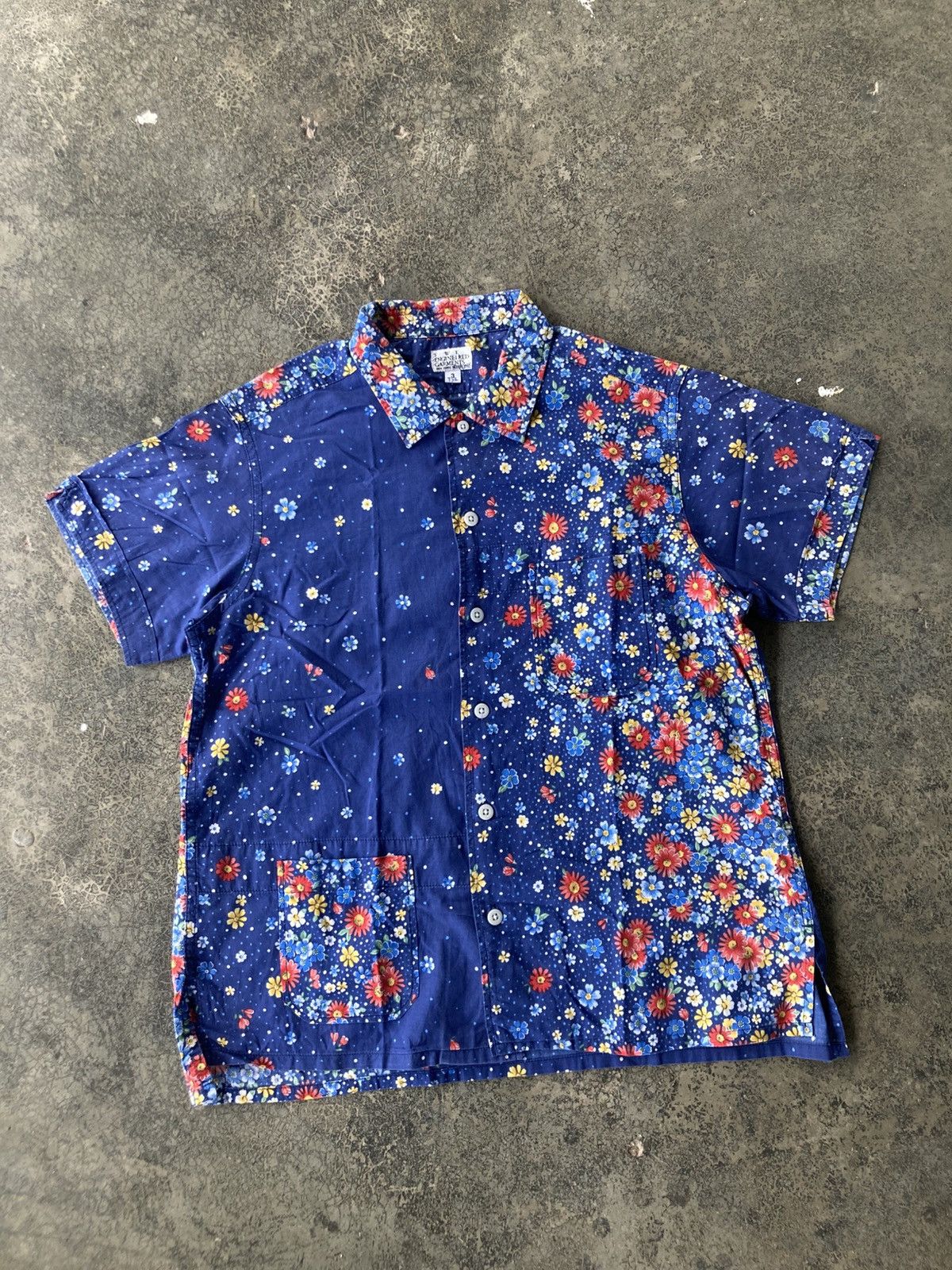Engineered Garments Engineered Garments Floral Motif Print Blue Buttons Ups Size M / US 6-8 / IT 42-44 - 2 Thumbnail