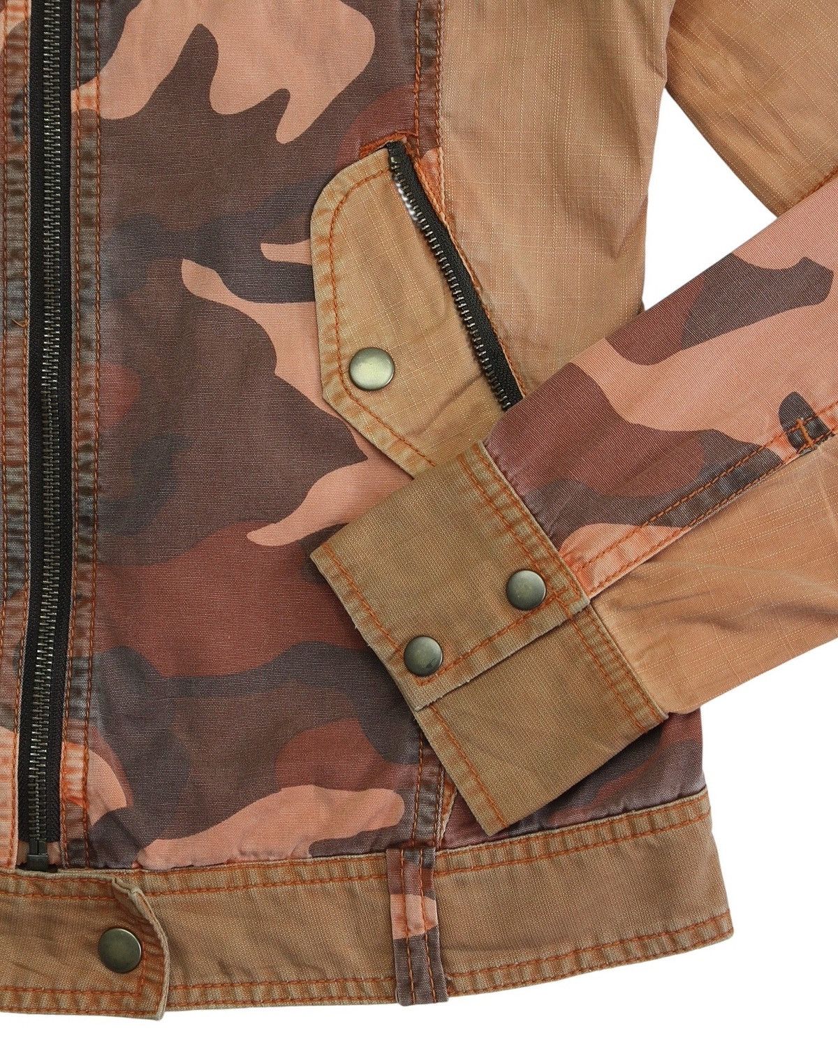 Avirex SS2007 AVIREX “THUNDER BAY TRADING POST”CAMO MILITARY JACKET Size US M / EU 48-50 / 2 - 4 Thumbnail