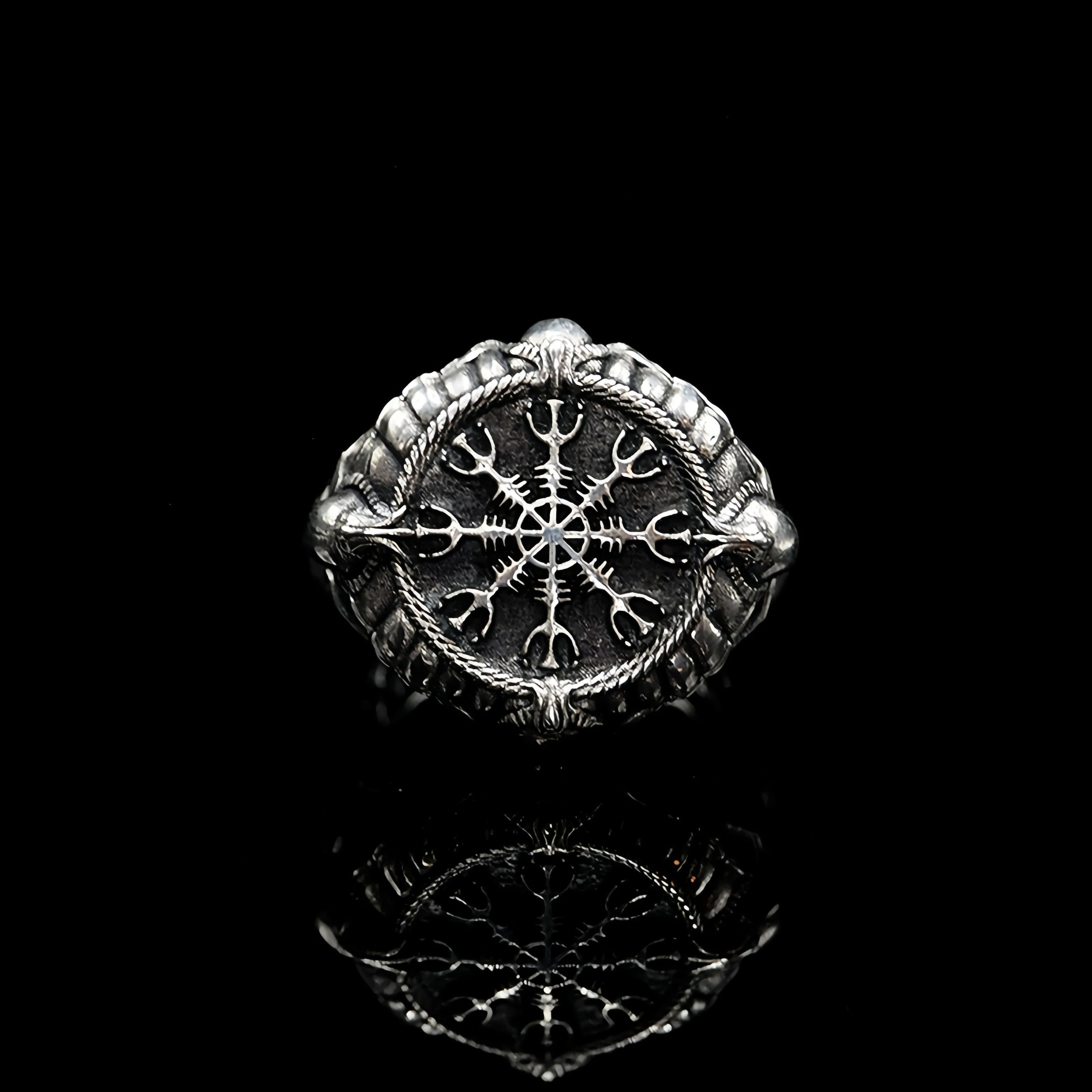 Japanese Brand Retro Viking Compass Ring Size ONE SIZE - 1 Thumbnail