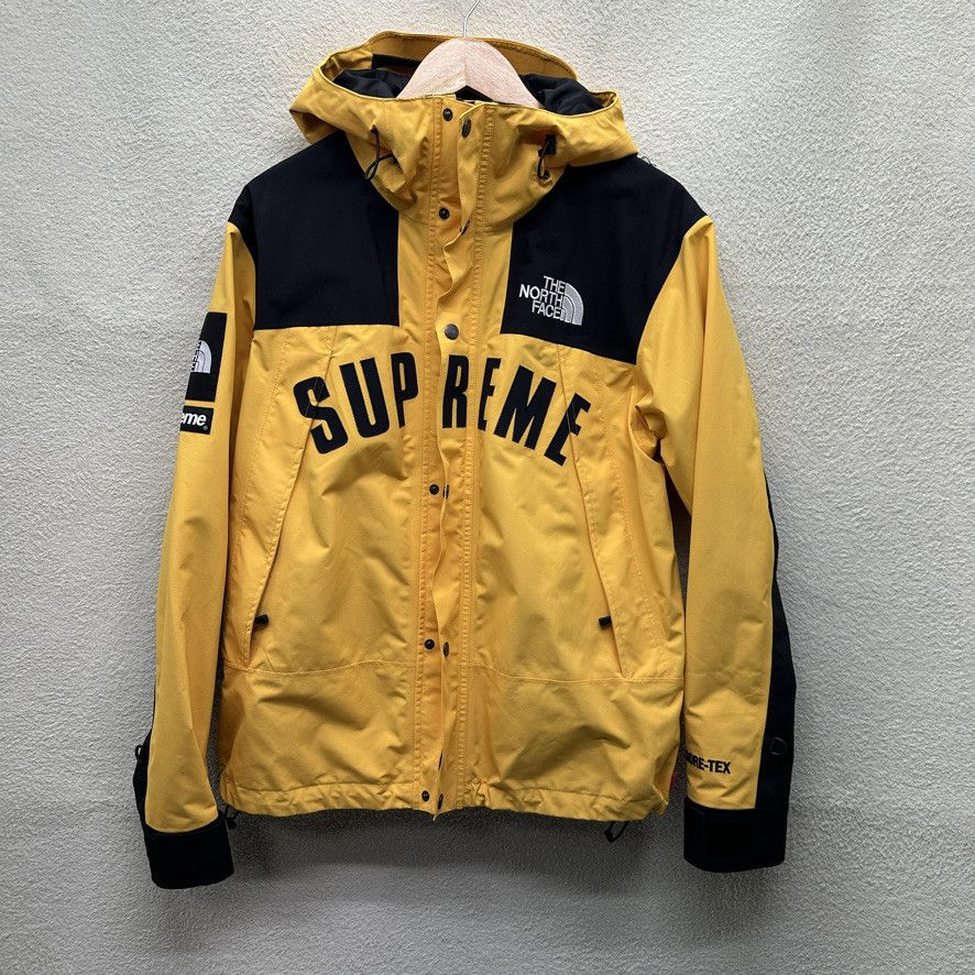 Supreme × The North Face arc logo jacket Size US M / EU 48-50 / 2 - 1 Thumbnail