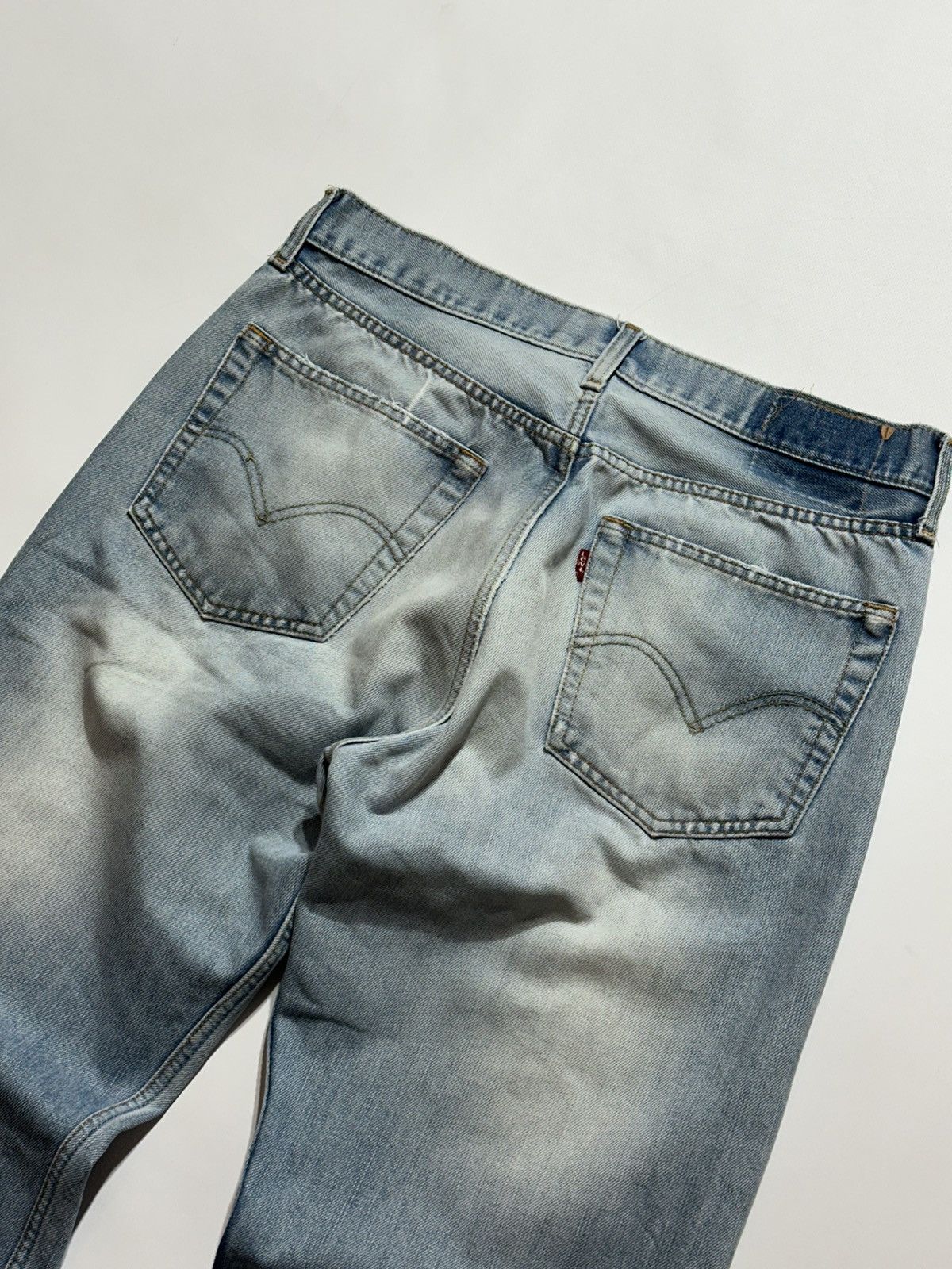 Levi's Vintage Clothing Vintage 90s Levi's Distressed Baggy-Fit Size US 34 / EU 50 - 10 Thumbnail