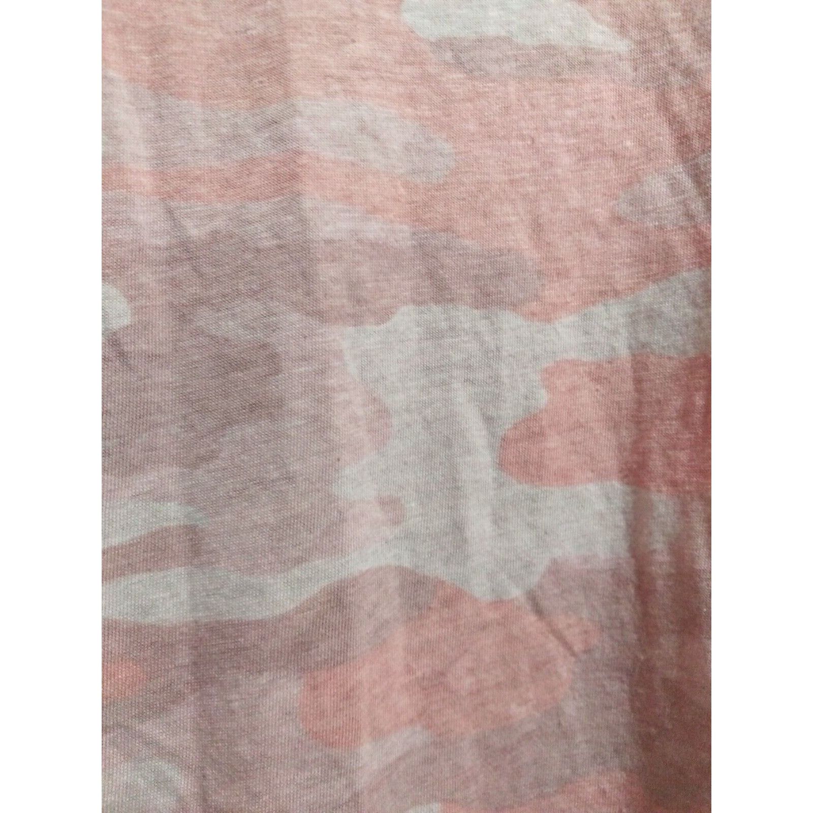Lucky Brand LUCKY BRAND TOP SZ M ROUND NECK 3/4 SLEEVE CAMOFLAGE PINK Size M / US 6-8 / IT 42-44 - 2 Thumbnail