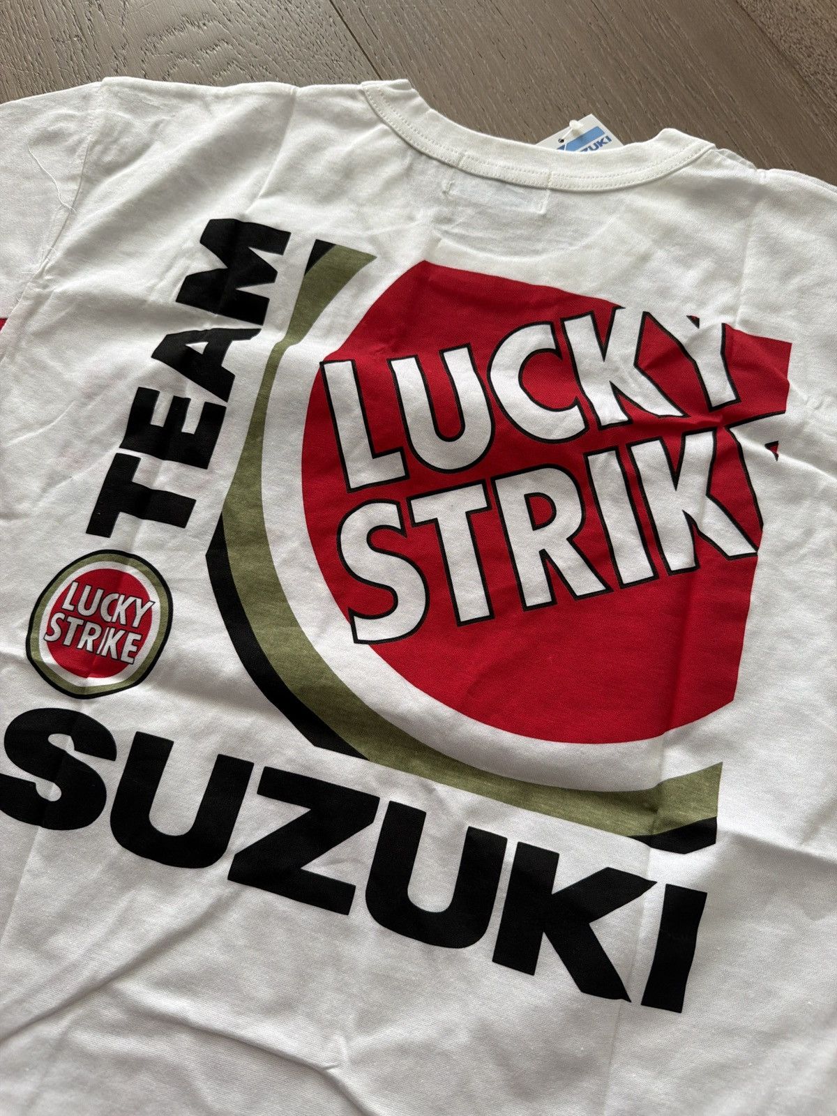 Vintage Vintage 90s Lucky Strike x Team Suzuki Promo Race Tee Shirt Size US L / EU 52-54 / 3 - 2 Thumbnail