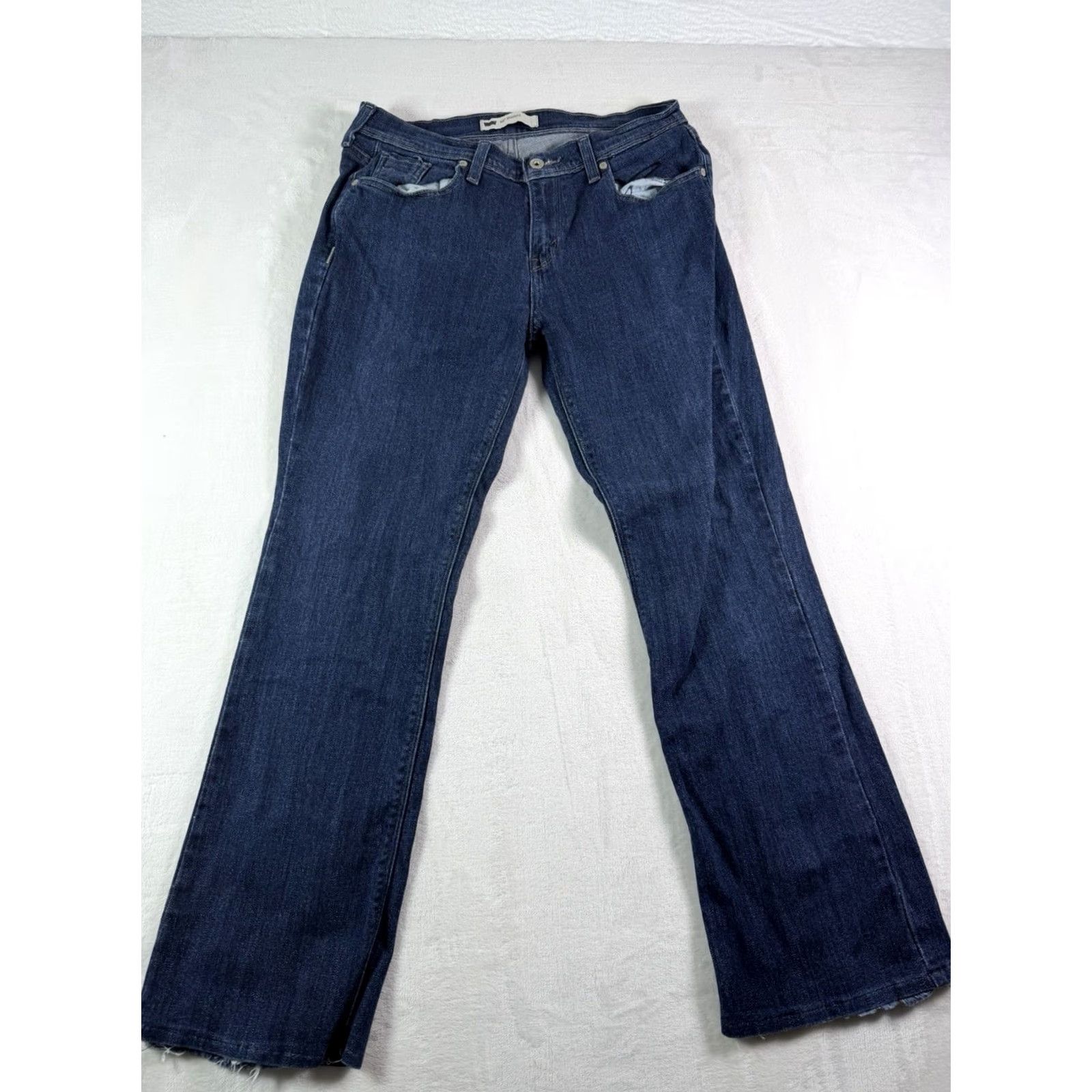 Levi's VINTAGE Levi’s 515 Jeans Bootcut Women Size 8 Regular Distressed Dark Blue Pockets 29x32 Mens/ Womens Size 30" / US 8 / IT 44 - 2 Thumbnail
